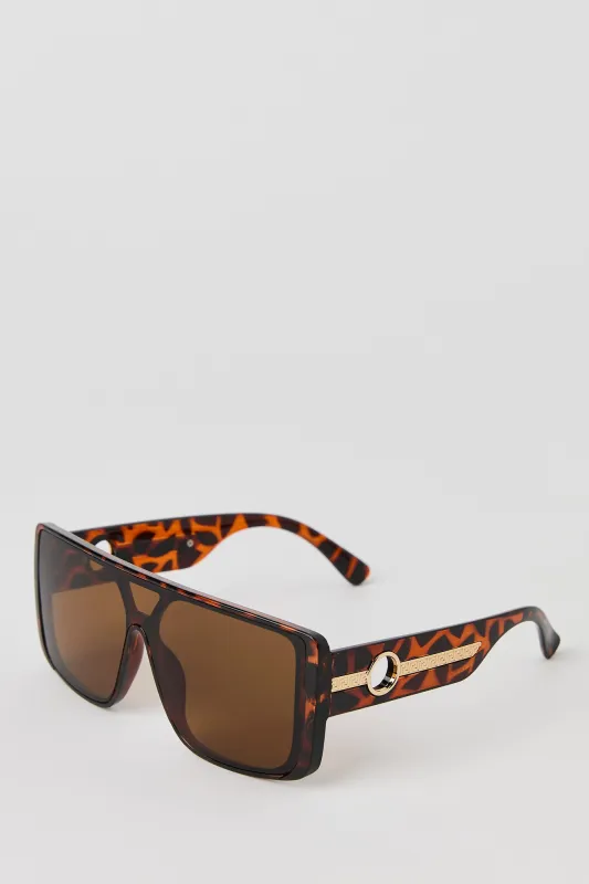 Lunettes de soleil carrées plates sold by Urban Planet