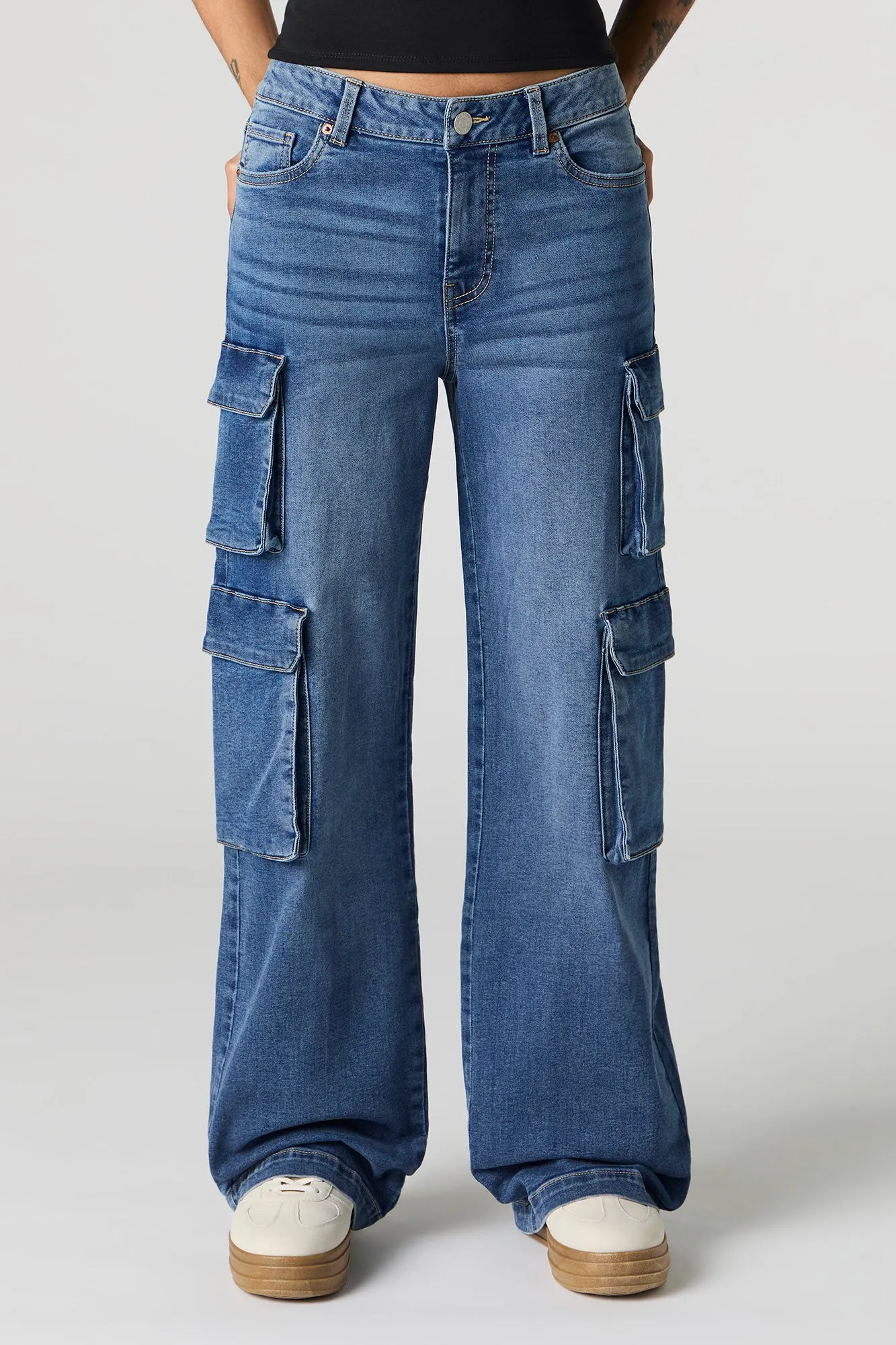 Jean cargo mi-taille avec poches multiples sold by Urban Planet product image thumbnail 2