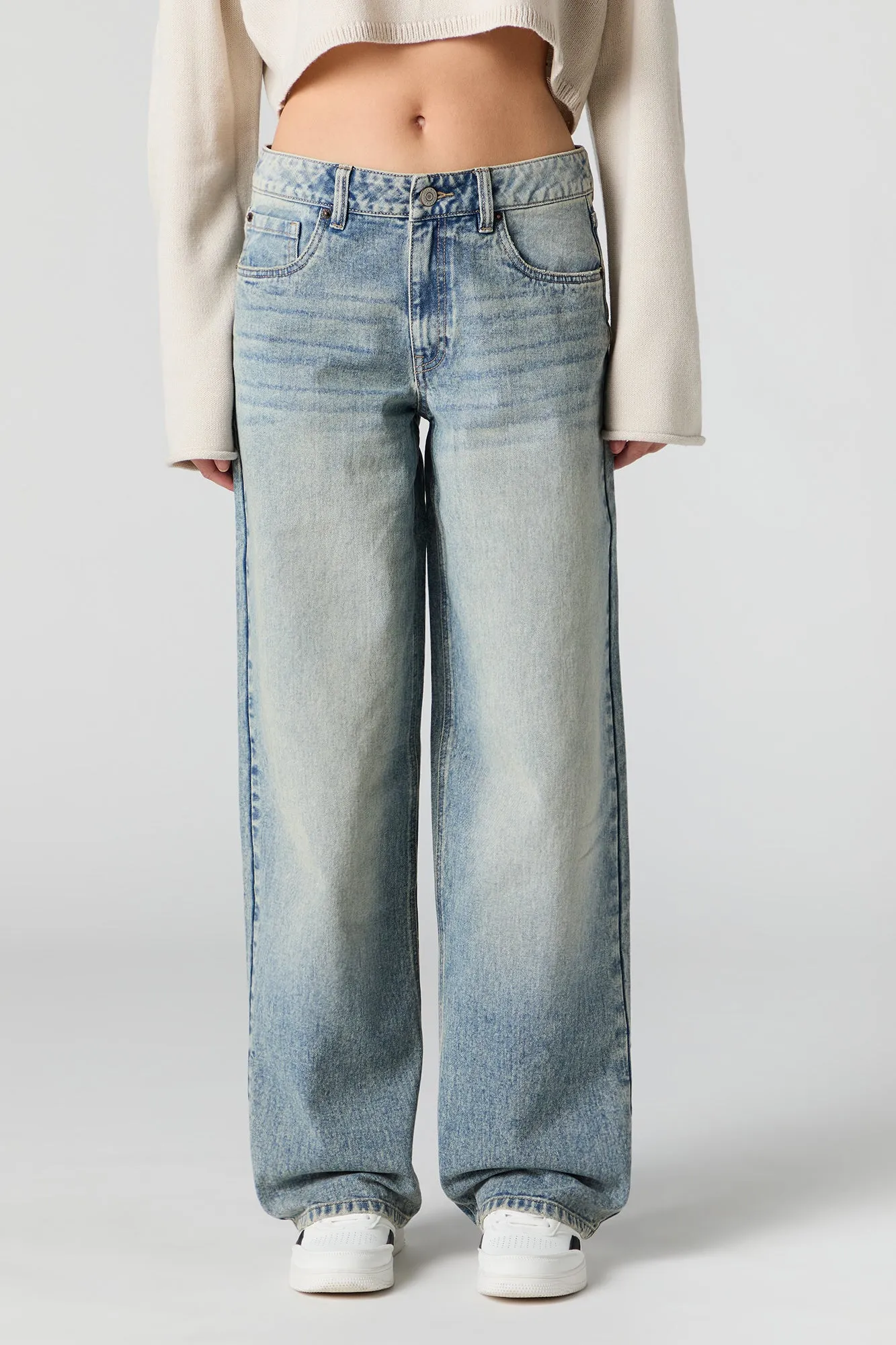 Jean rigide baggy taille basse lavé moyen vintage sold by Urban Planet product image thumbnail 2