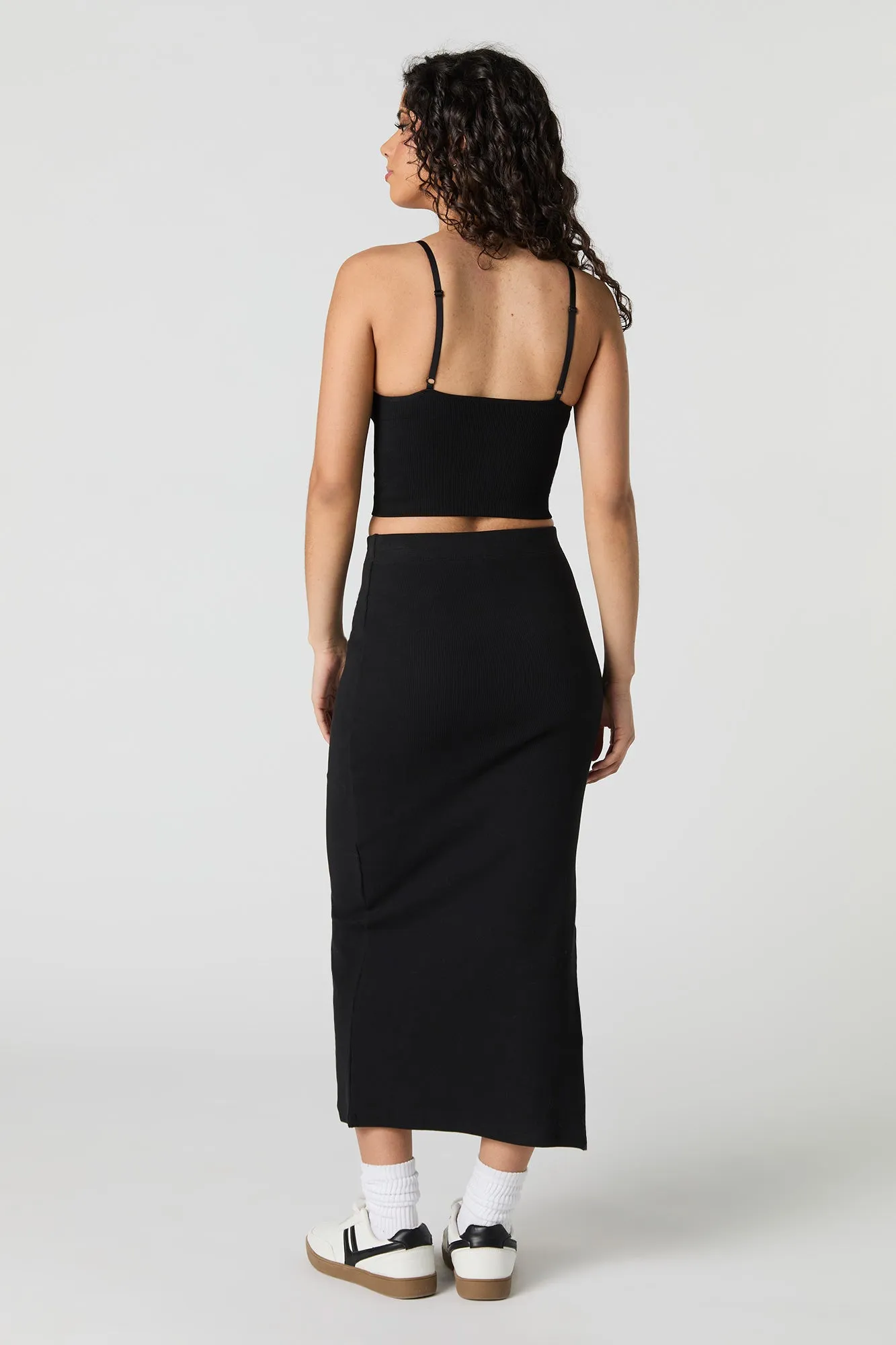 Jupe midi moulante côtelée à taille en V sold by Urban Planet product image thumbnail 5