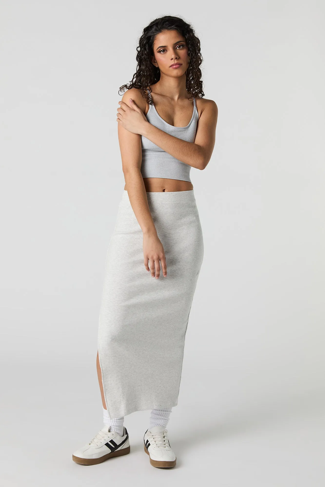 Jupe midi moulante côtelée à taille en V sold by Urban Planet