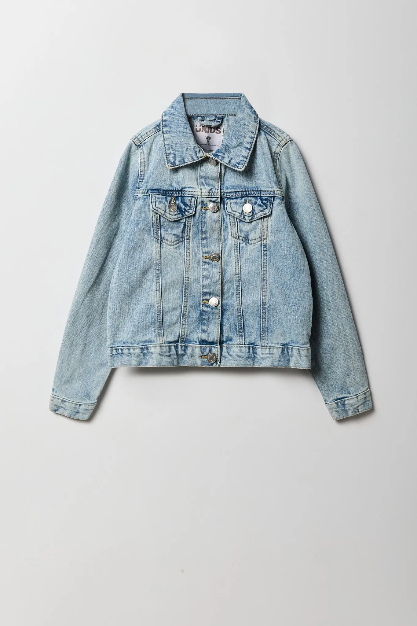 Jacket en denim à imprimé de coeur et orné de pierres du Rhin pour filles sold by Urban Planet product image thumbnail 2