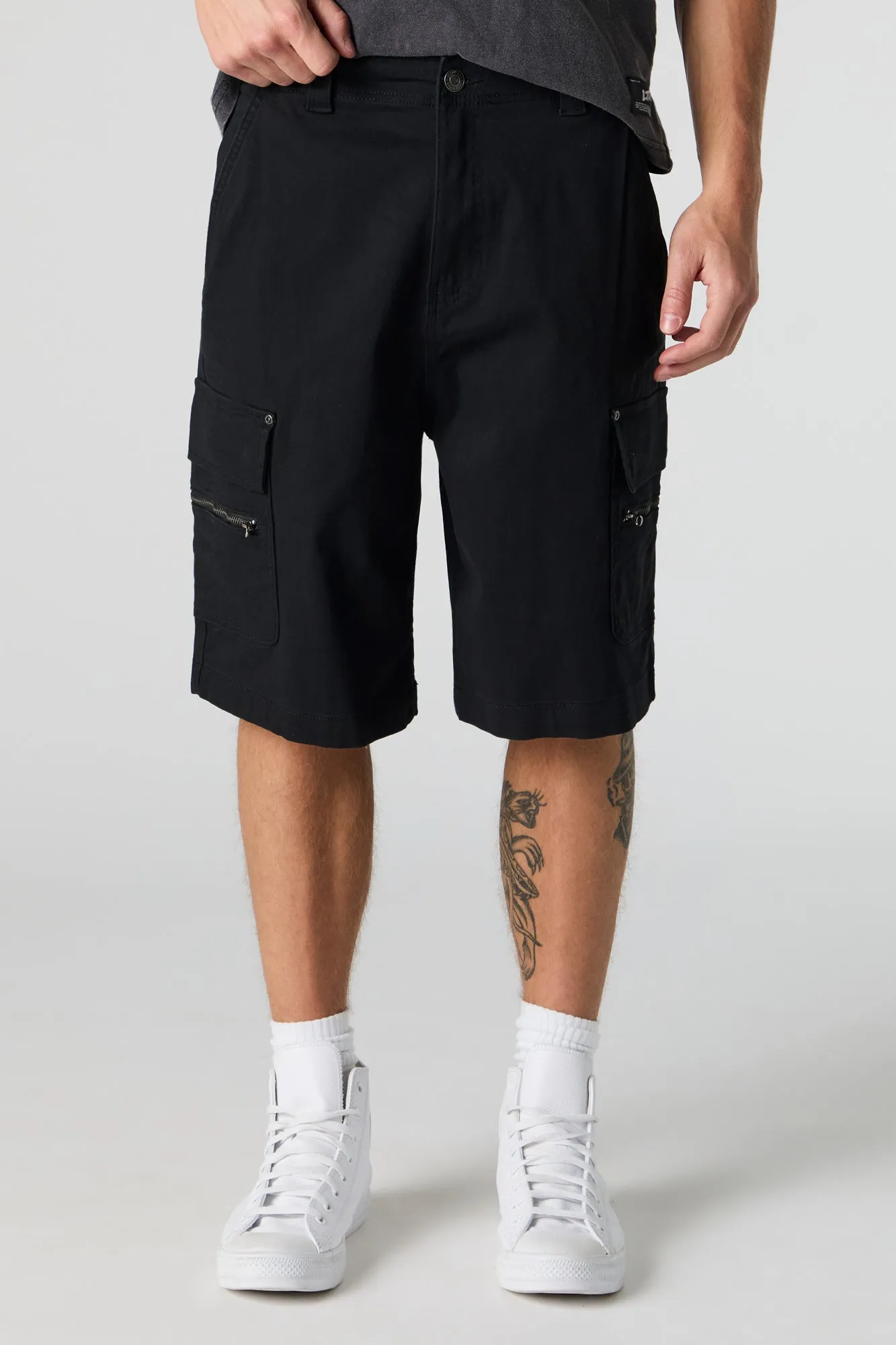 Short cargo avec poches et fermeture à glissière sold by Urban Planet product image thumbnail 4