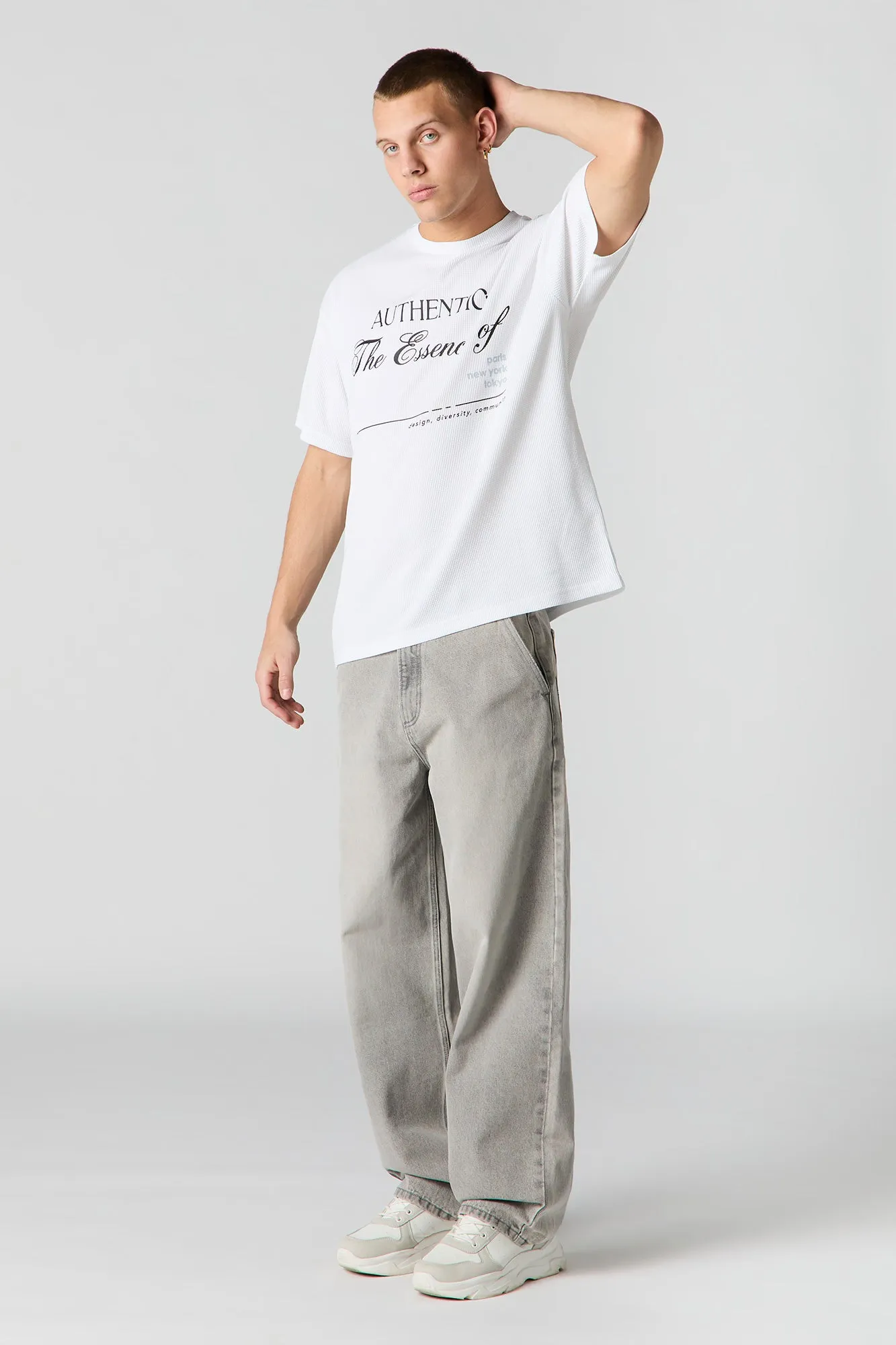 T-shirt texturé à imprimé Authentic sold by Urban Planet product image thumbnail 3