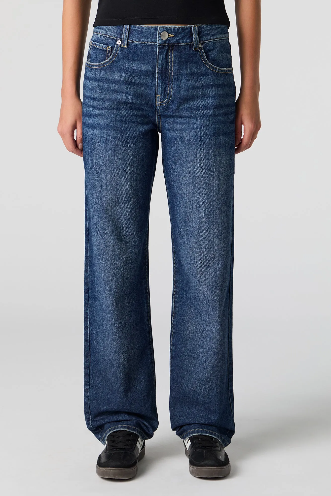 Jean rigide ample à jambe droite délavé foncé sold by Urban Planet product image thumbnail 2