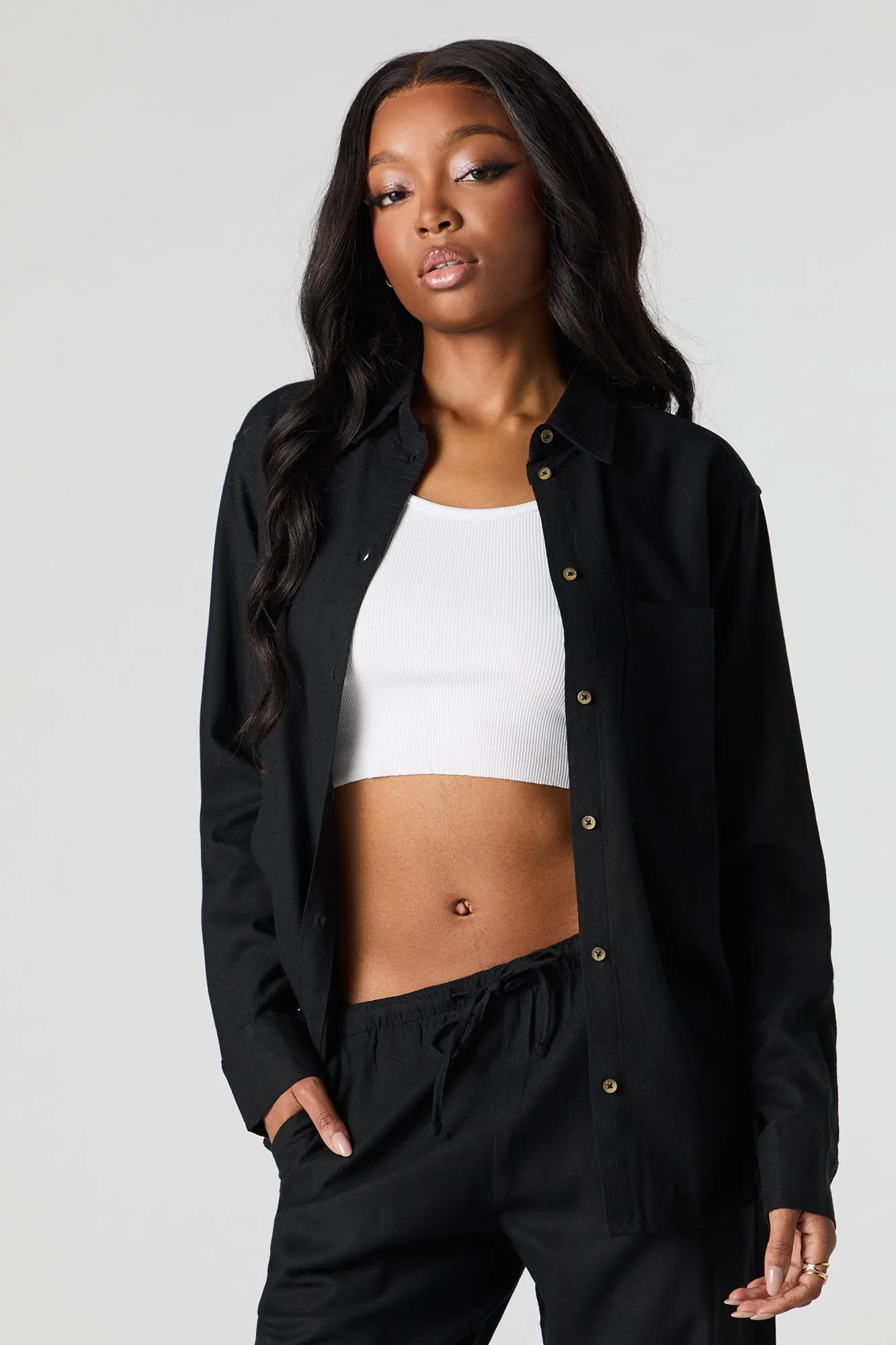 Haut boutonné en mélange de lin à manches longues sold by Urban Planet product image thumbnail 4