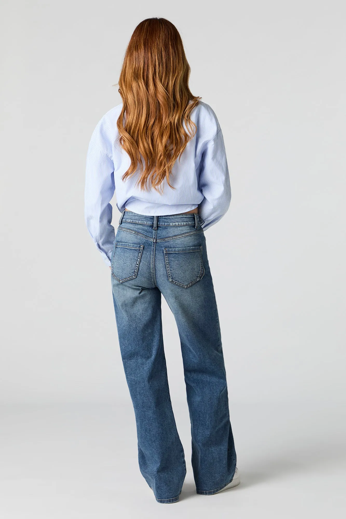 Jean extensible délavé foncé vintage à jambe large et taille haute sold by Urban Planet product image thumbnail 3