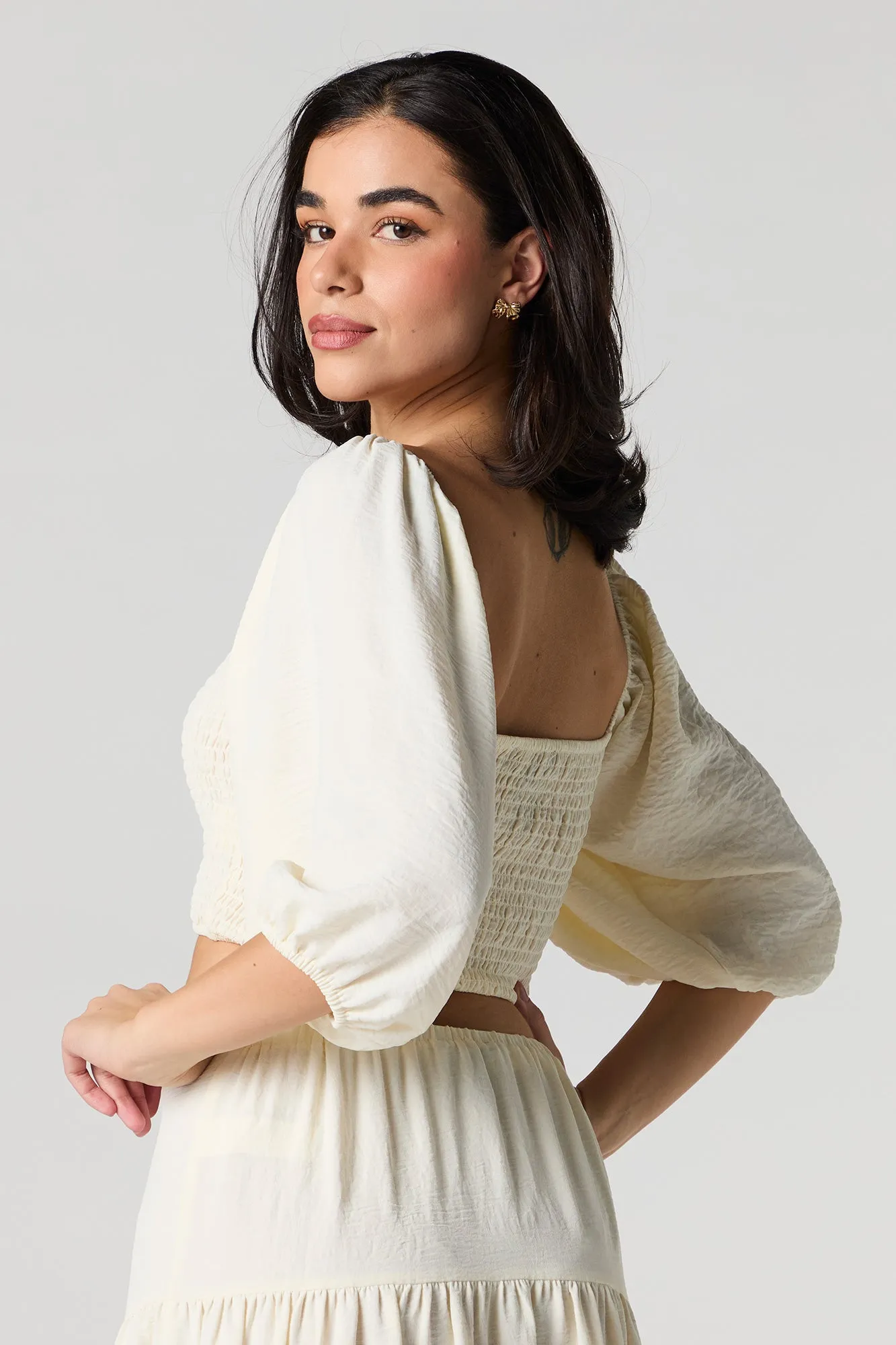 Haut court smocké avec manches bouffantes sold by Urban Planet product image thumbnail 2