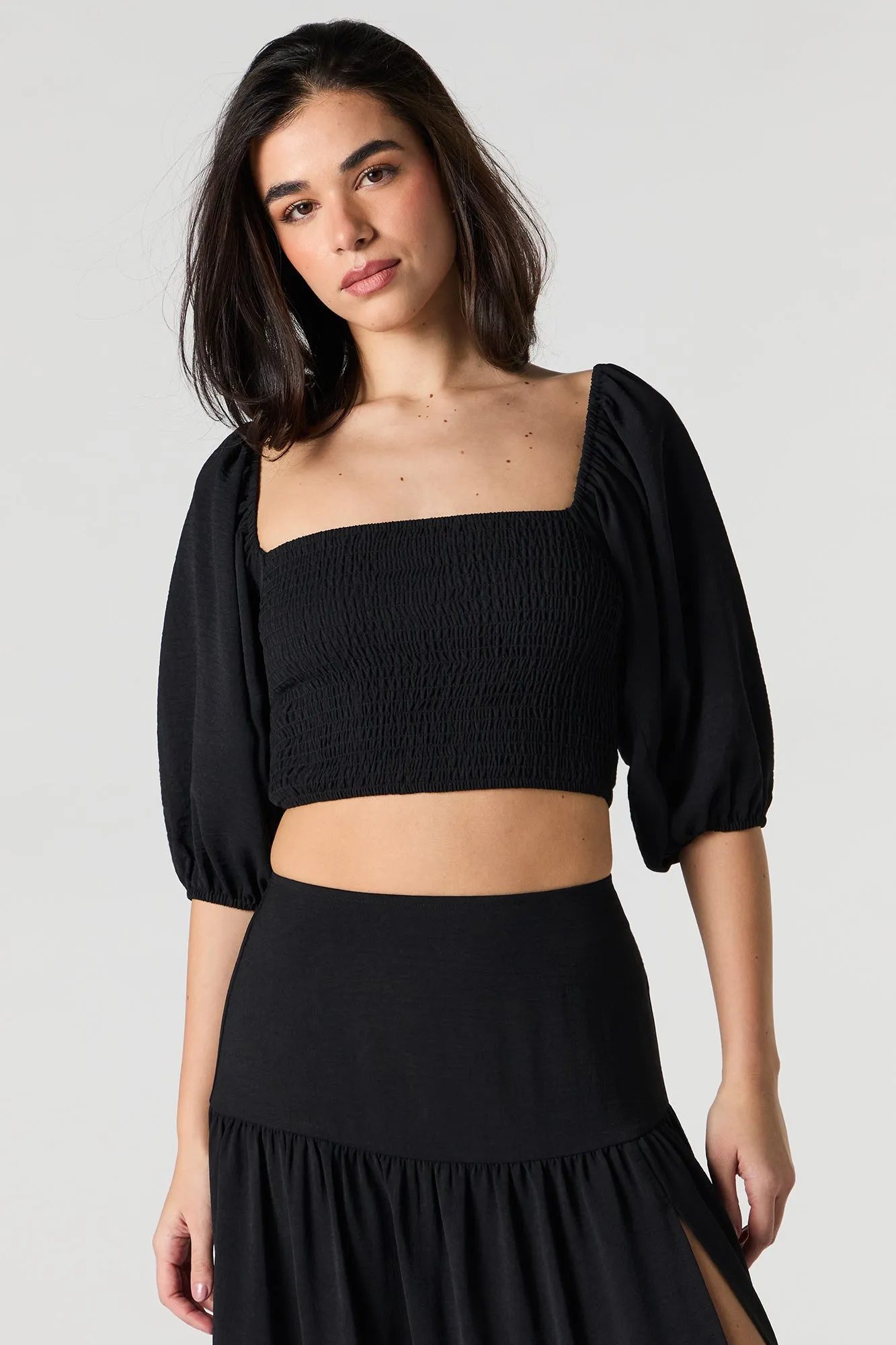 Haut court smocké avec manches bouffantes sold by Urban Planet product image thumbnail 4