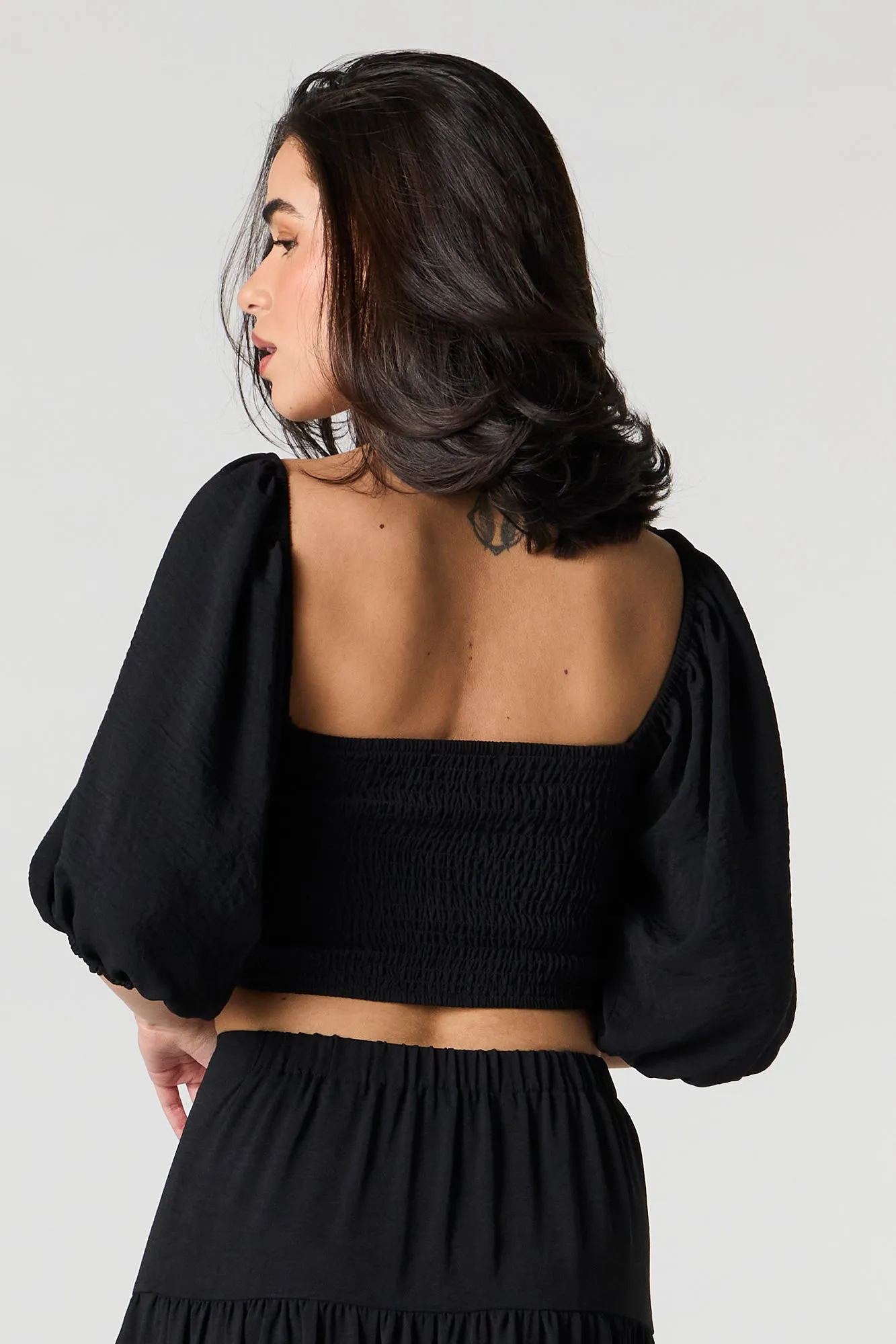 Haut court smocké avec manches bouffantes sold by Urban Planet product image thumbnail 5