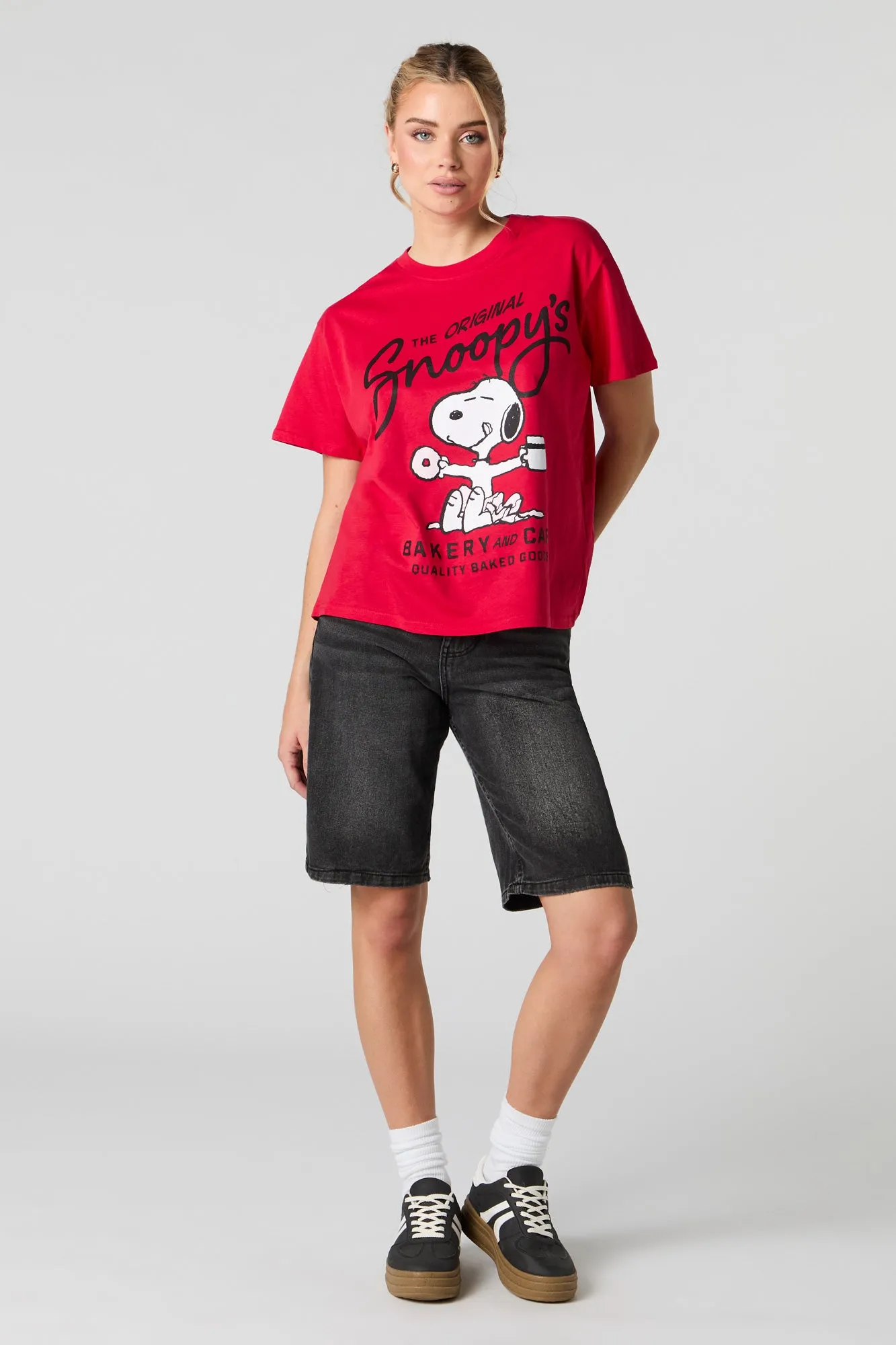 T-shirt coupe garçonne à imprimé Snoopy sold by Urban Planet product image thumbnail 3