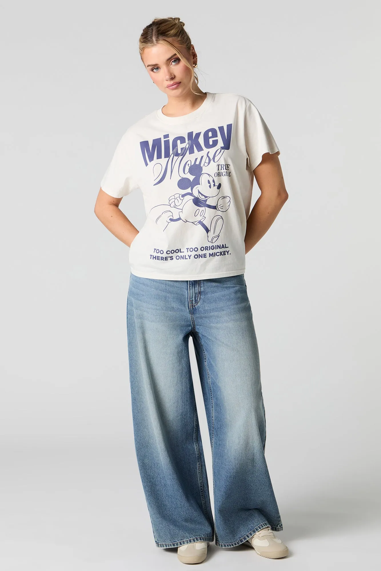 T-shirt coupe garçonne à imprimé Mickey sold by Urban Planet product image thumbnail 3