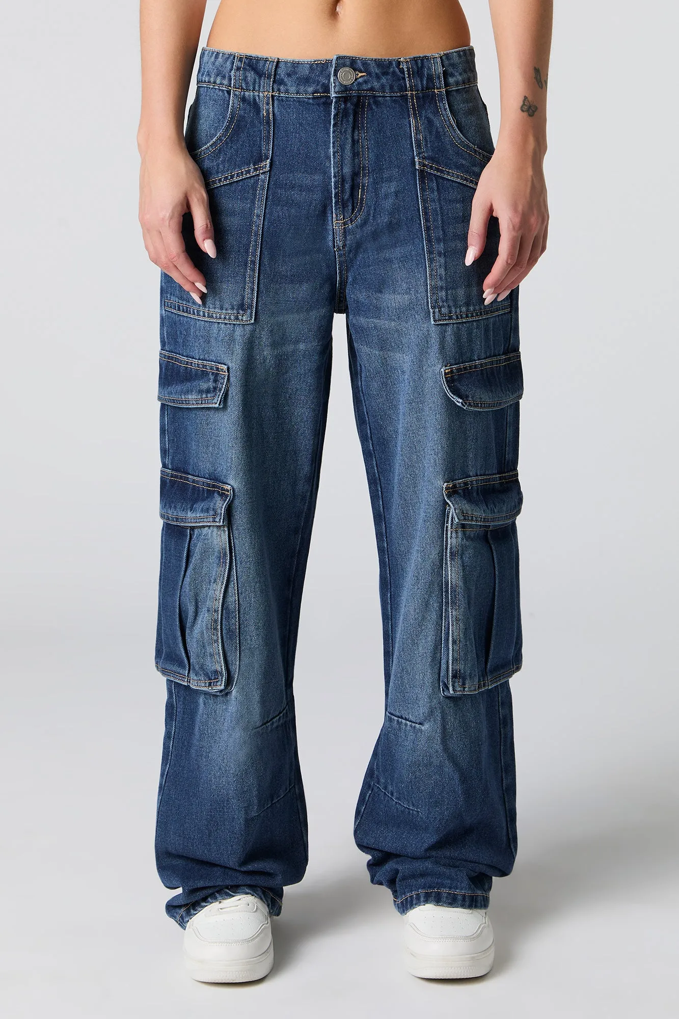 Jean cargo rigide baggy à jambe large et taille haute sold by Urban Planet product image thumbnail 5