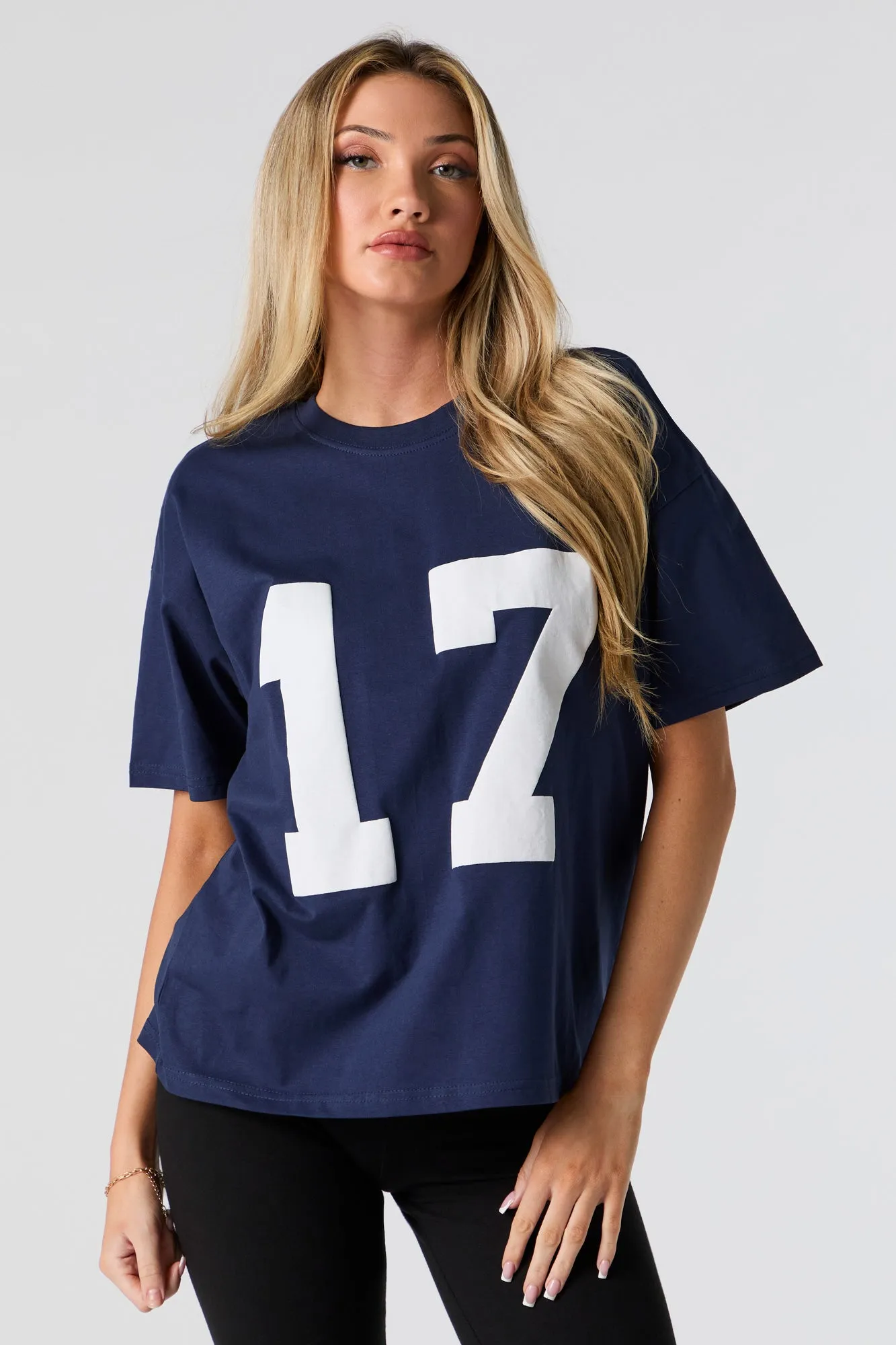 T-shirt à imprimé 17 sold by Urban Planet