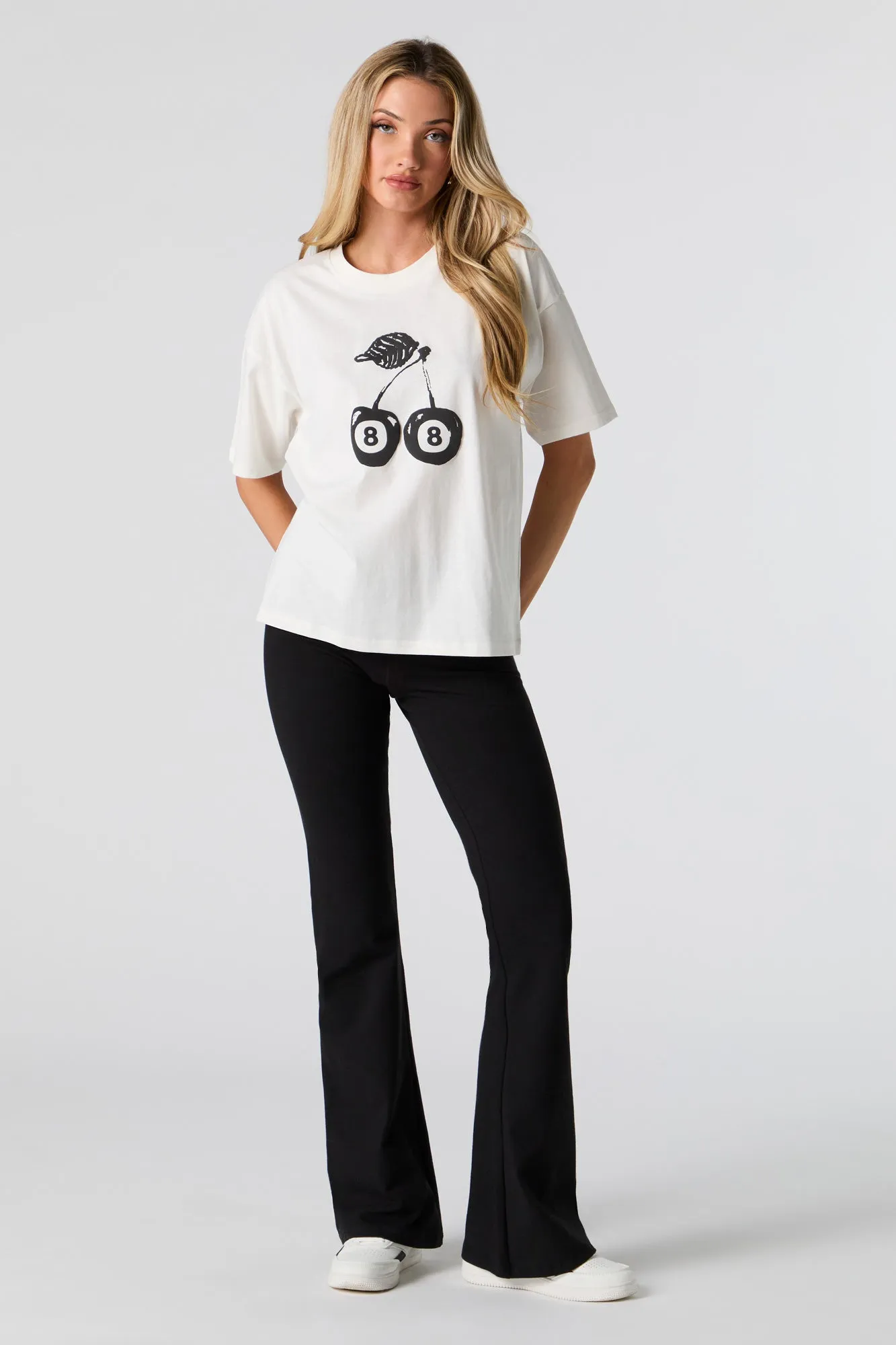 T-shirt à imprimé Cherry 8 Ball sold by Urban Planet product image thumbnail 2