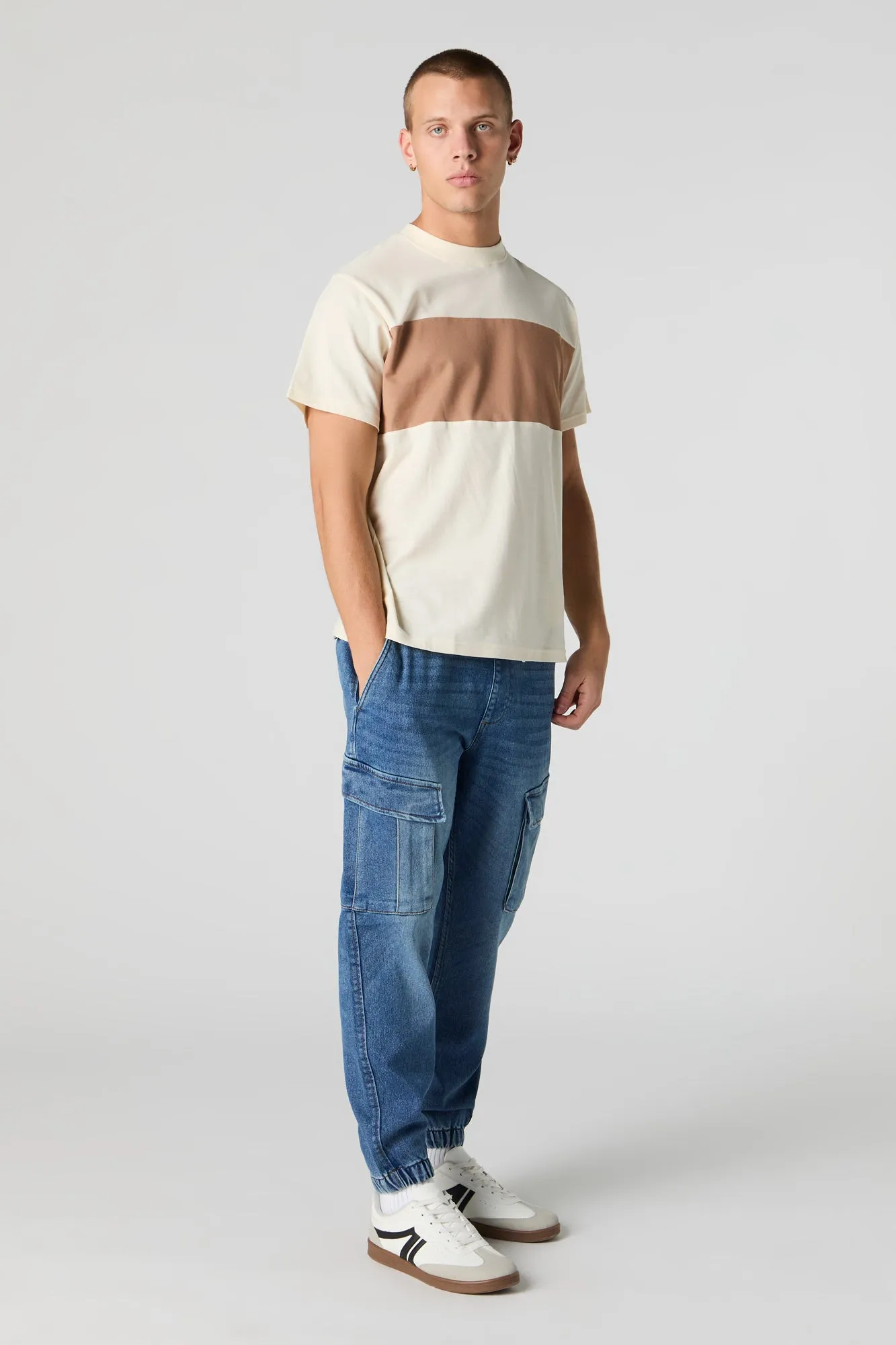 T-shirt texturé avec blocs de couleurs sold by Urban Planet product image thumbnail 3