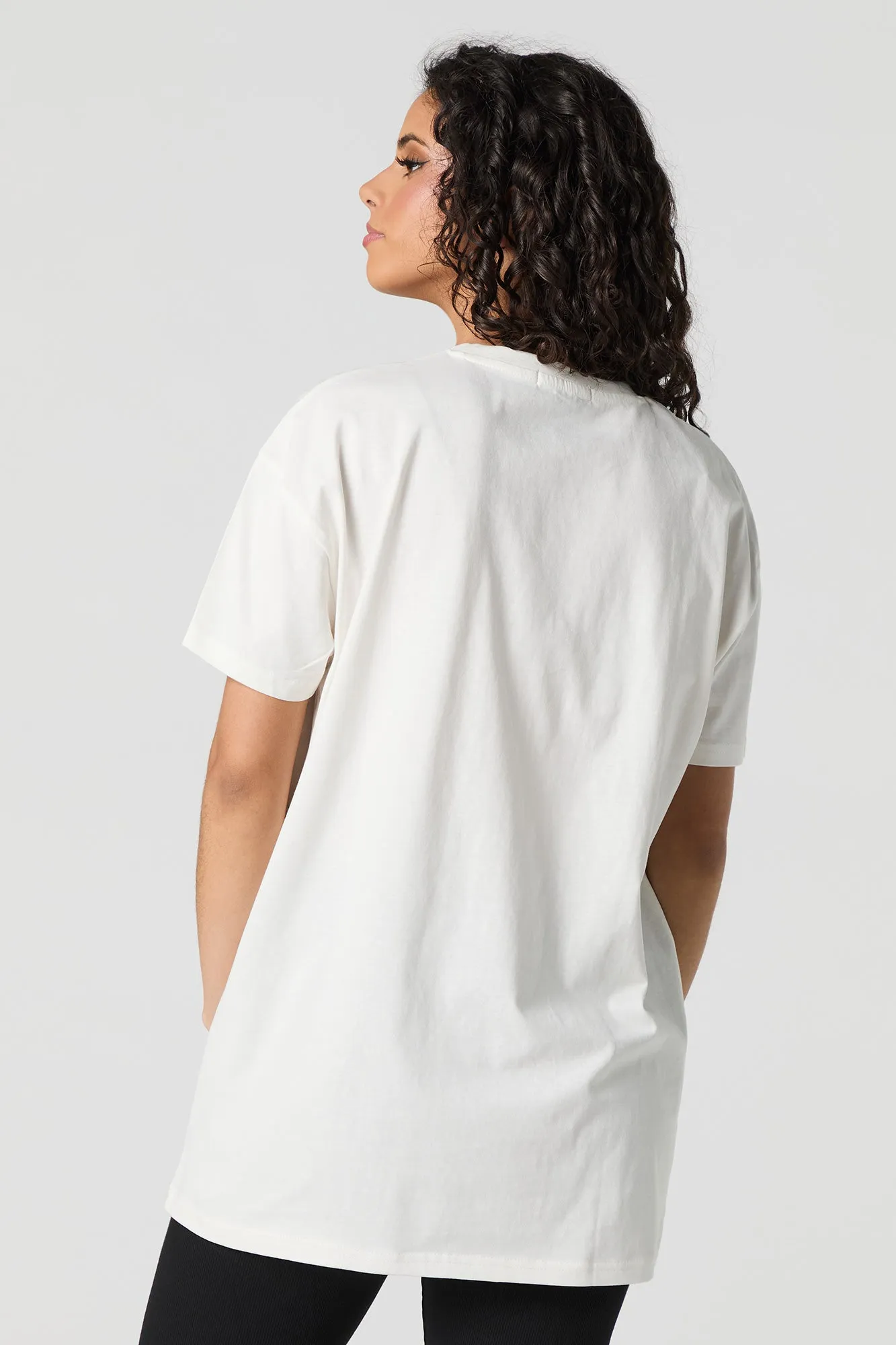 T-shirt surdimensionné avec motif brodé 84 Star sold by Urban Planet product image thumbnail 3