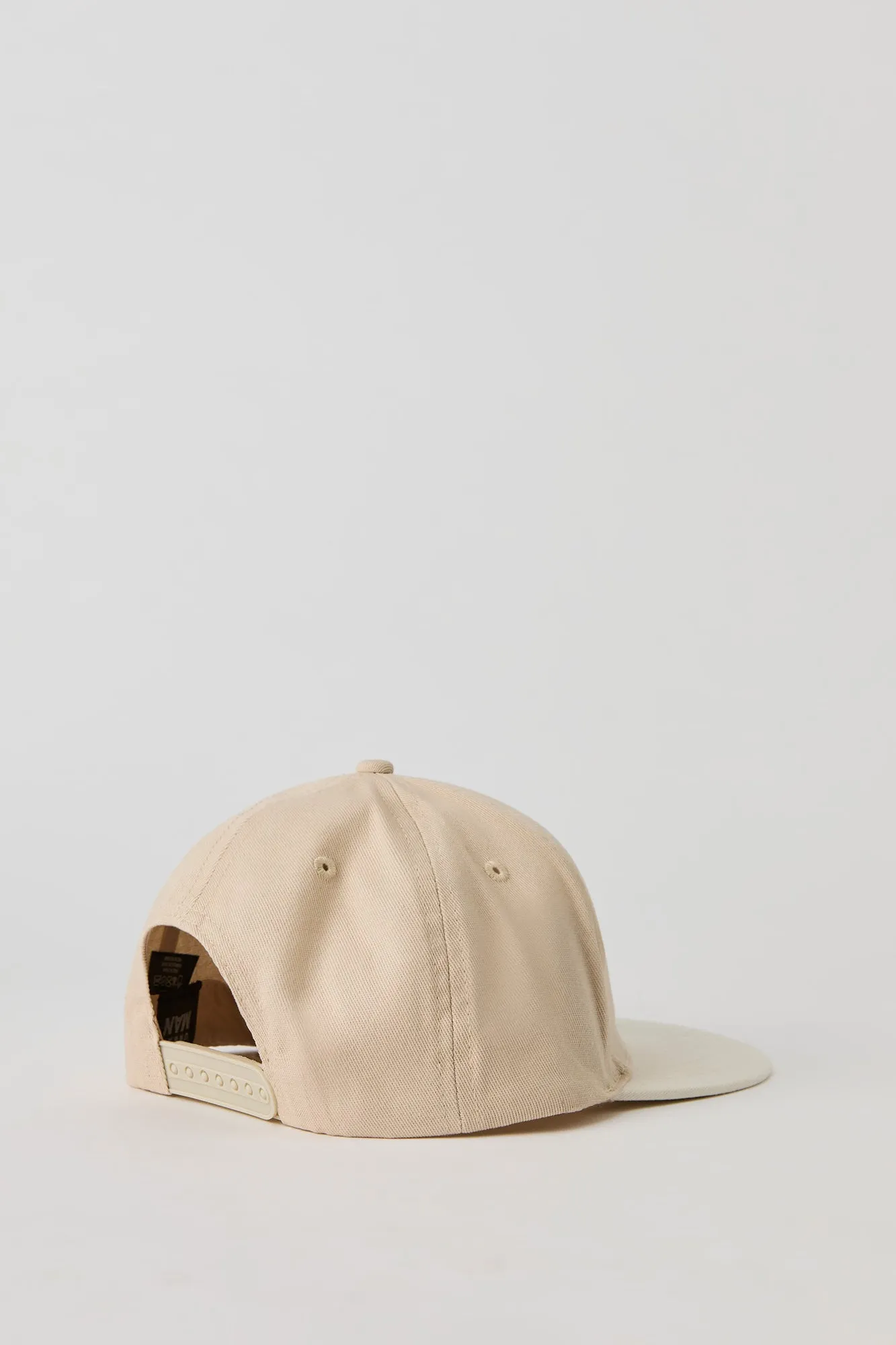 Chapeau à bouton-pression et broderie Boston sold by Urban Planet product image thumbnail 3