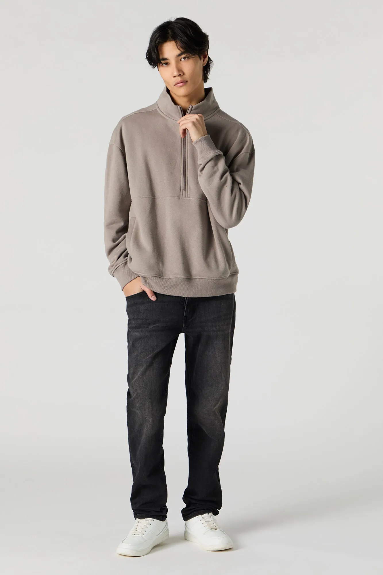 Jean sport en denim extensible délavé noir sold by Urban Planet product image thumbnail 2