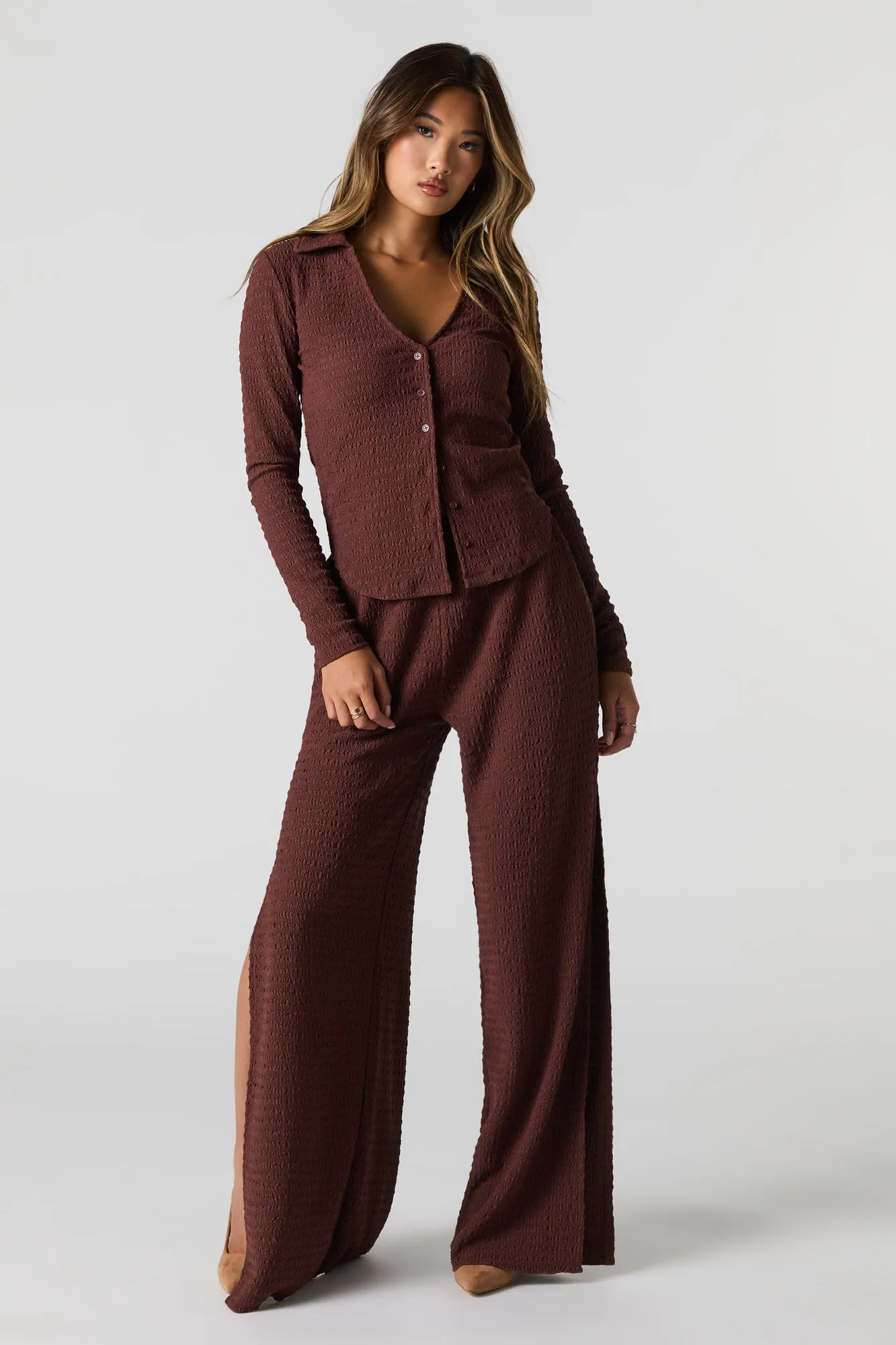 Haut texturé boutonné à manche longue sold by Urban Planet product image thumbnail 3