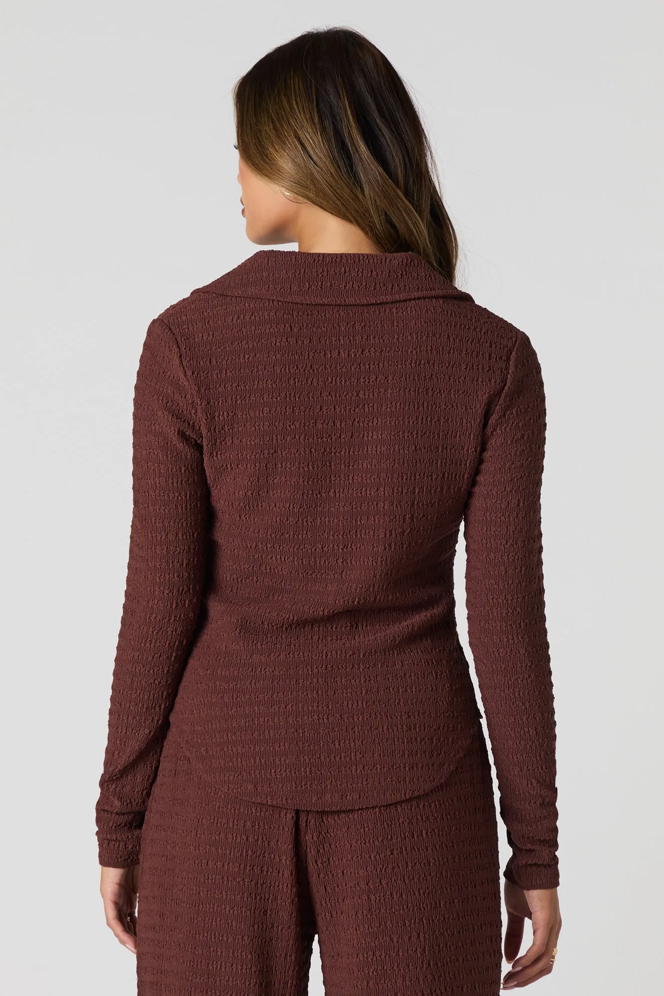 Haut texturé boutonné à manche longue sold by Urban Planet product image thumbnail 2