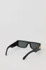 Lunettes de soleil rectangulaires sold by Urban Planet
