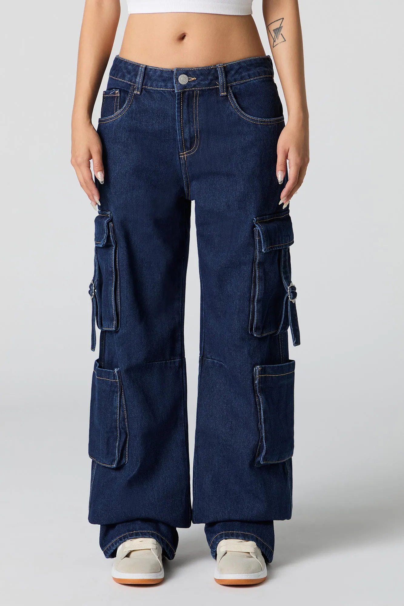 Jean cargo baggy rigide et polyvalent sold by Urban Planet product image thumbnail 5