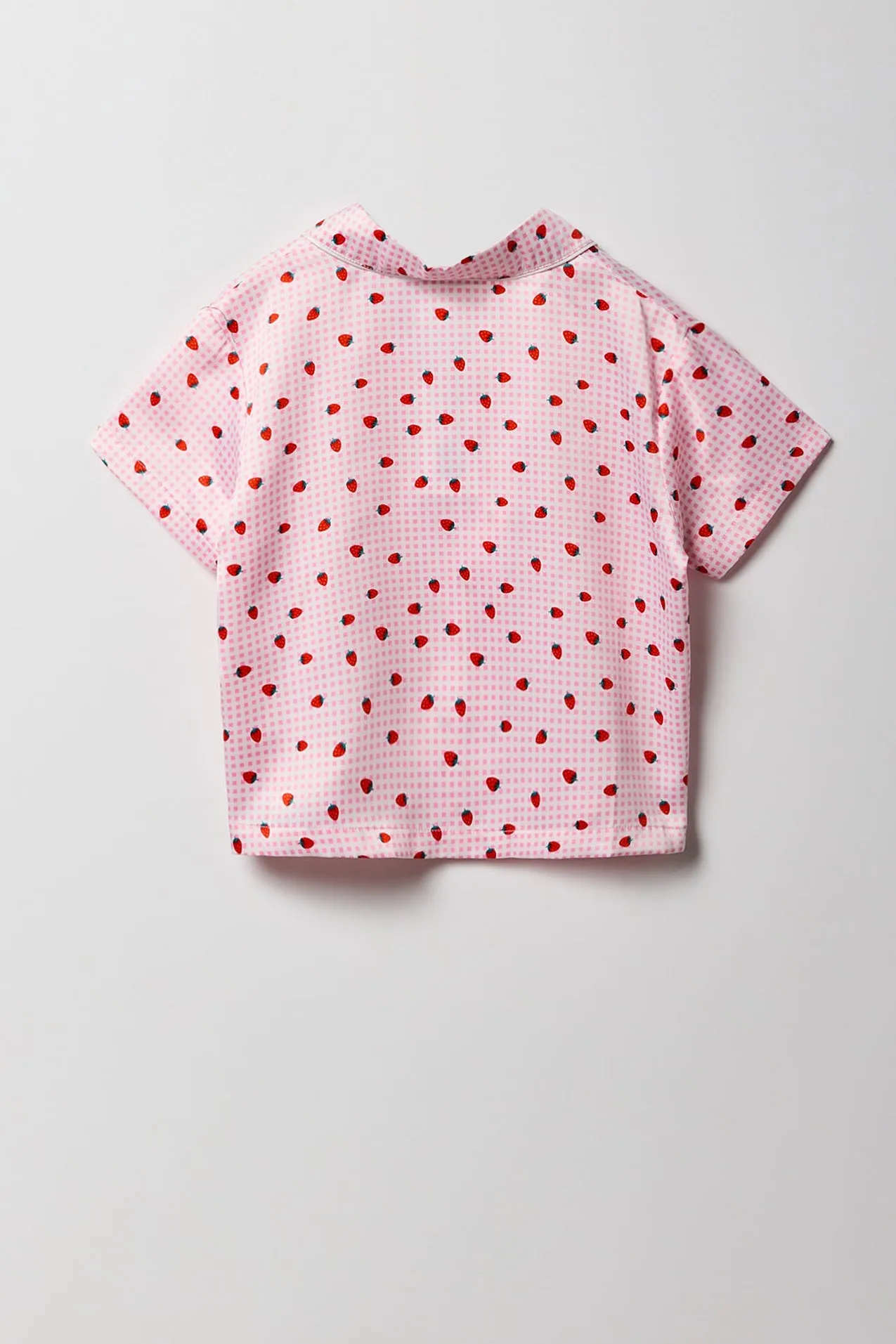 Ensemble pyjama avec haut boutonné et short en satin sold by Urban Planet product image thumbnail 3