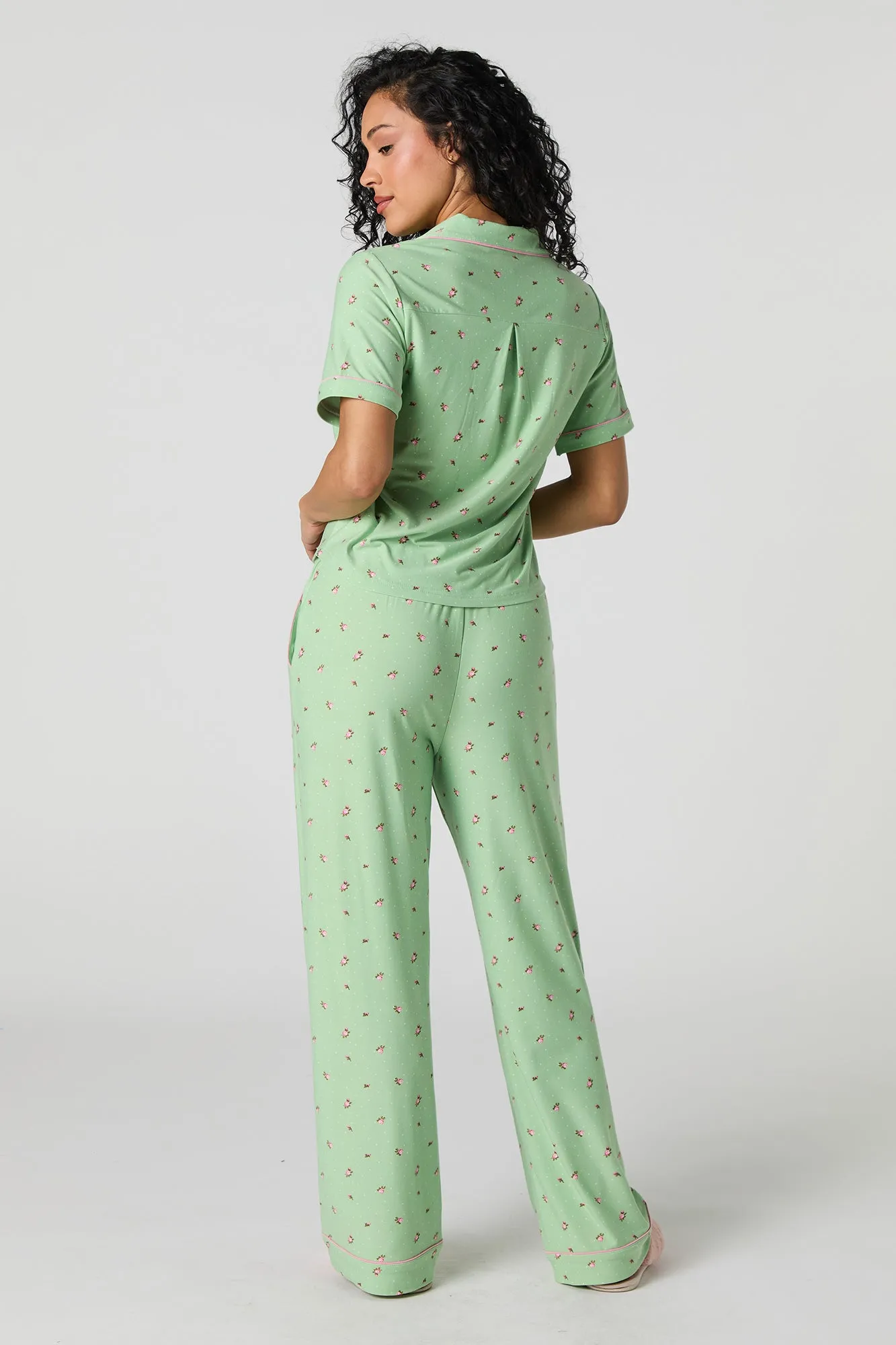 Ensemble pyjama avec haut boutonné et pantalon sold by Urban Planet product image thumbnail 4