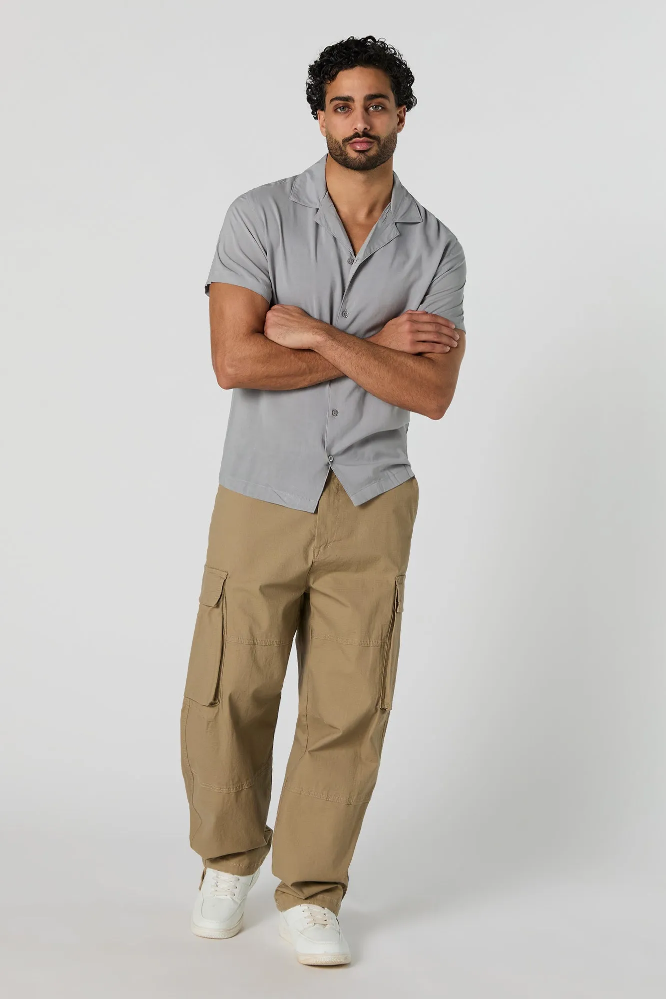 Haut boutonné uni à manches courtes sold by Urban Planet product image thumbnail 3