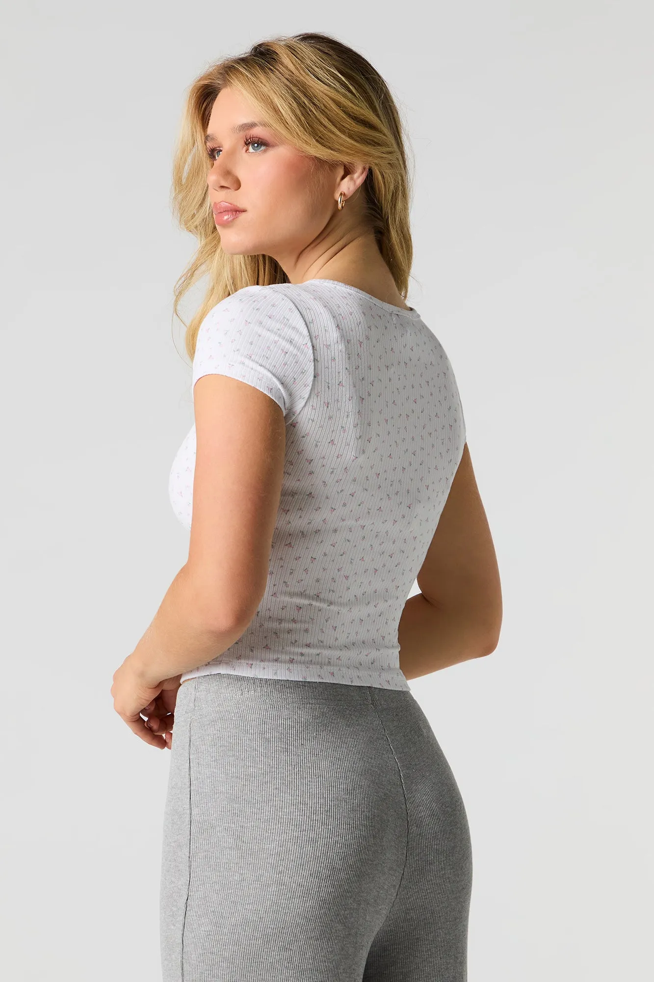 Haut boutonné côtelé à manches courtes sold by Urban Planet product image thumbnail 2