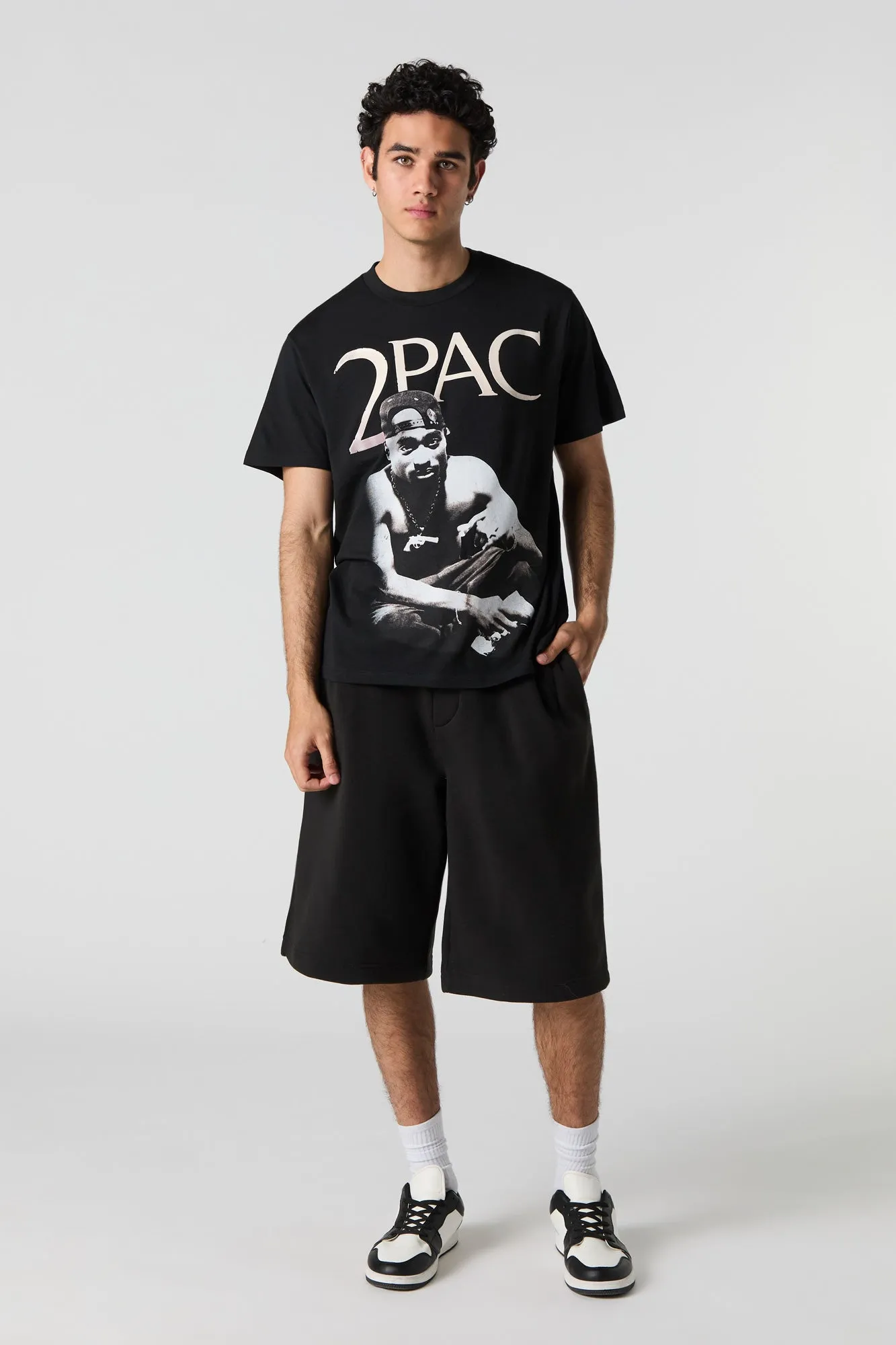 T-shirt à imprimé en relief Tupac sold by Urban Planet product image thumbnail 3