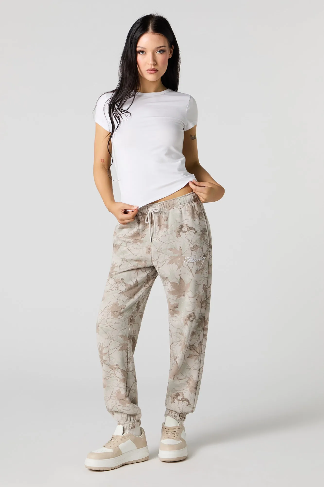 Star Patch Classic Fleece Jogger sold by Urban Planet product image thumbnail 5