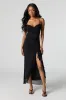 Robe maxi volantée en filet avec fente et col châle sold by Urban Planet