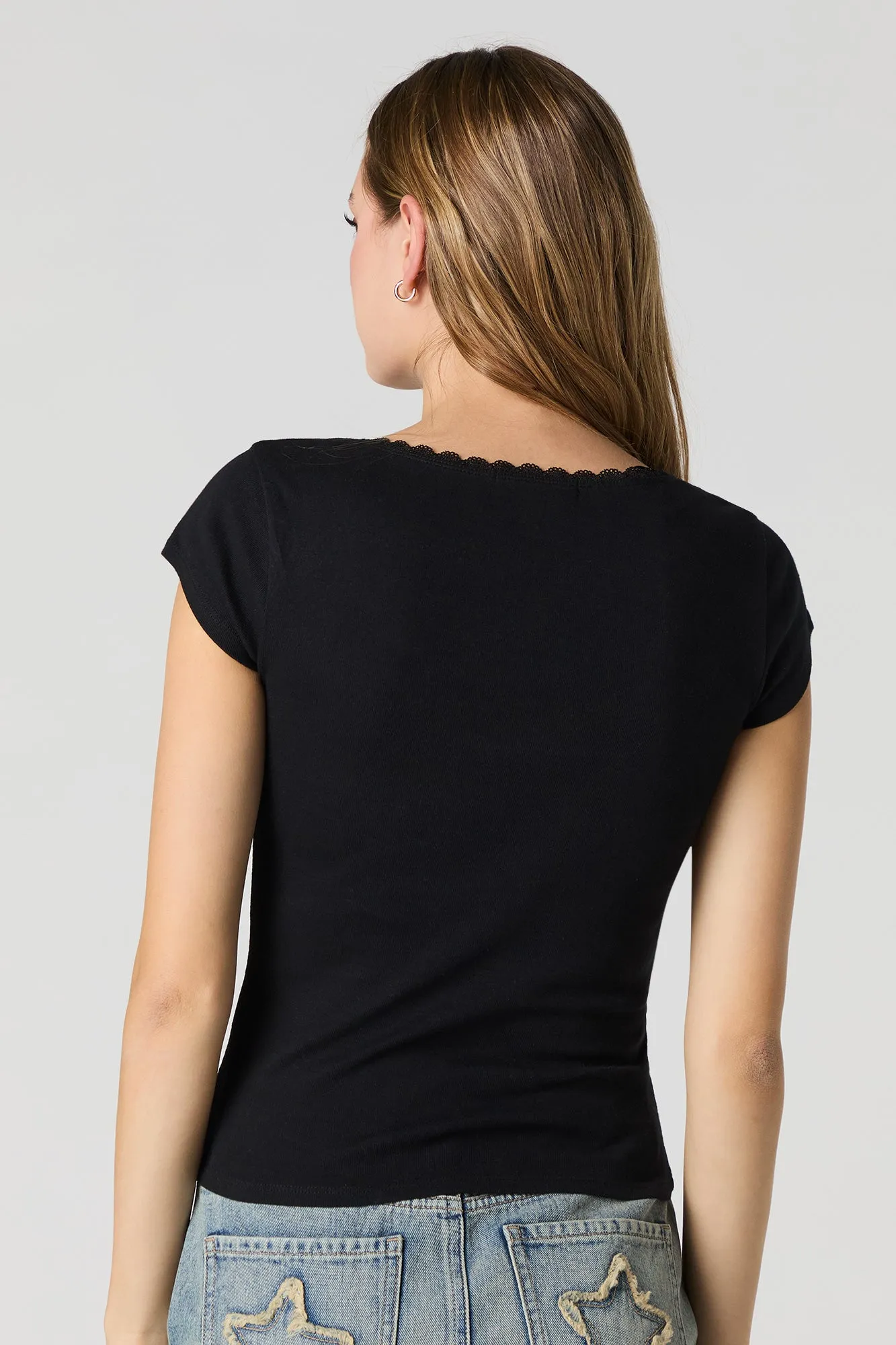 T-shirt à encolure carrée et liséré de dentelle sold by Urban Planet product image thumbnail 5