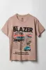 T-shirt de coupe garçonne à imprimé Chevy Blazer sold by Urban Planet