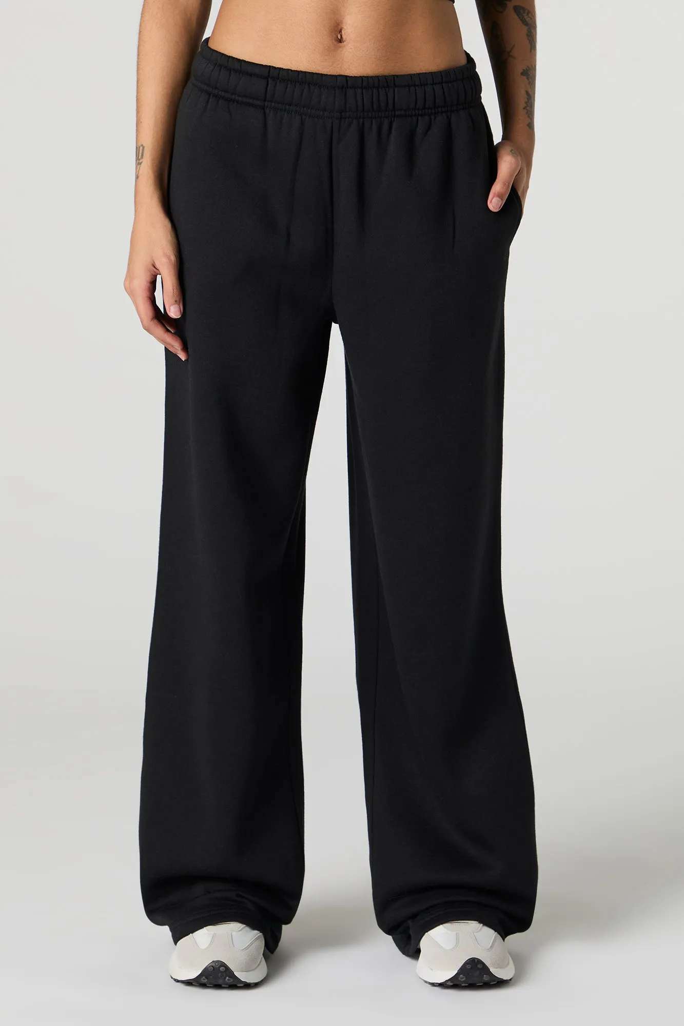 Pantalon d'entraînement à jambe large en molleton sold by Urban Planet product image thumbnail 5