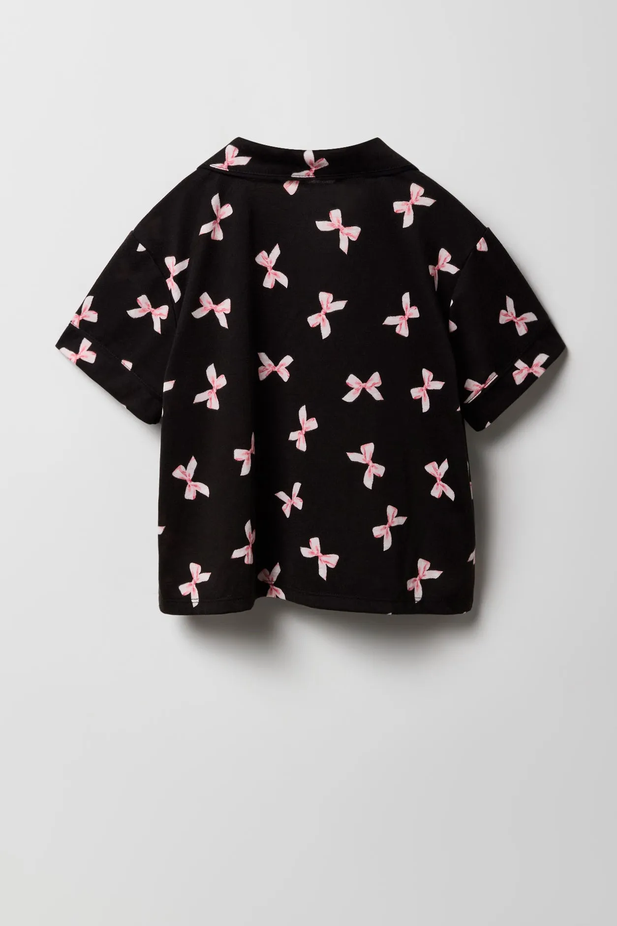 Ensemble pyjama avec haut boutonné imprimé et pantalon pour fille sold by Urban Planet product image thumbnail 3