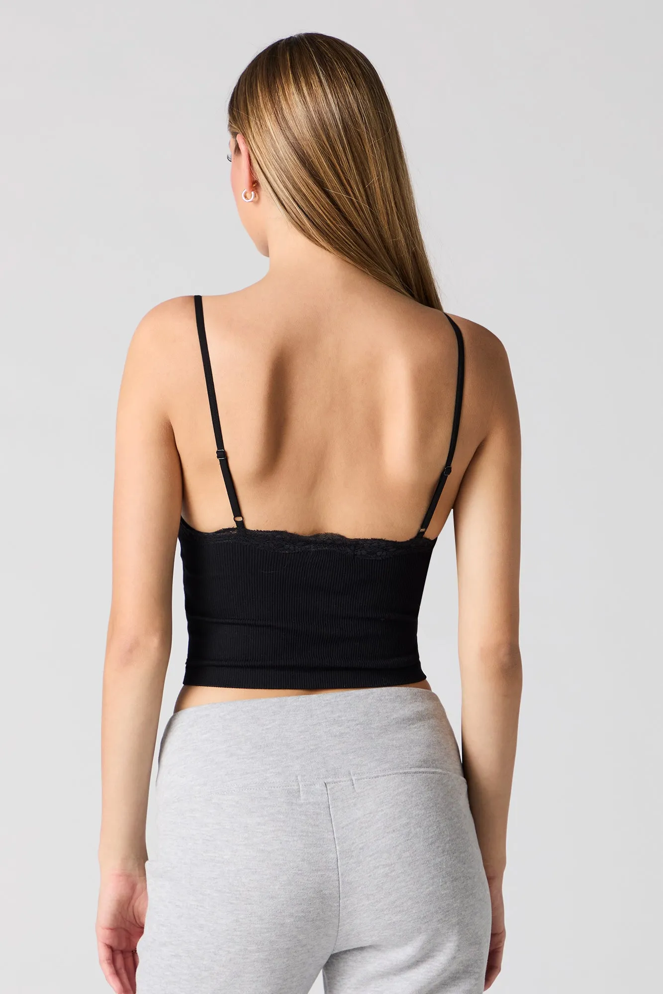 Camisole côtelée sans couture avec liséré de dentelle et bonnets intégrés sold by Urban Planet product image thumbnail 5