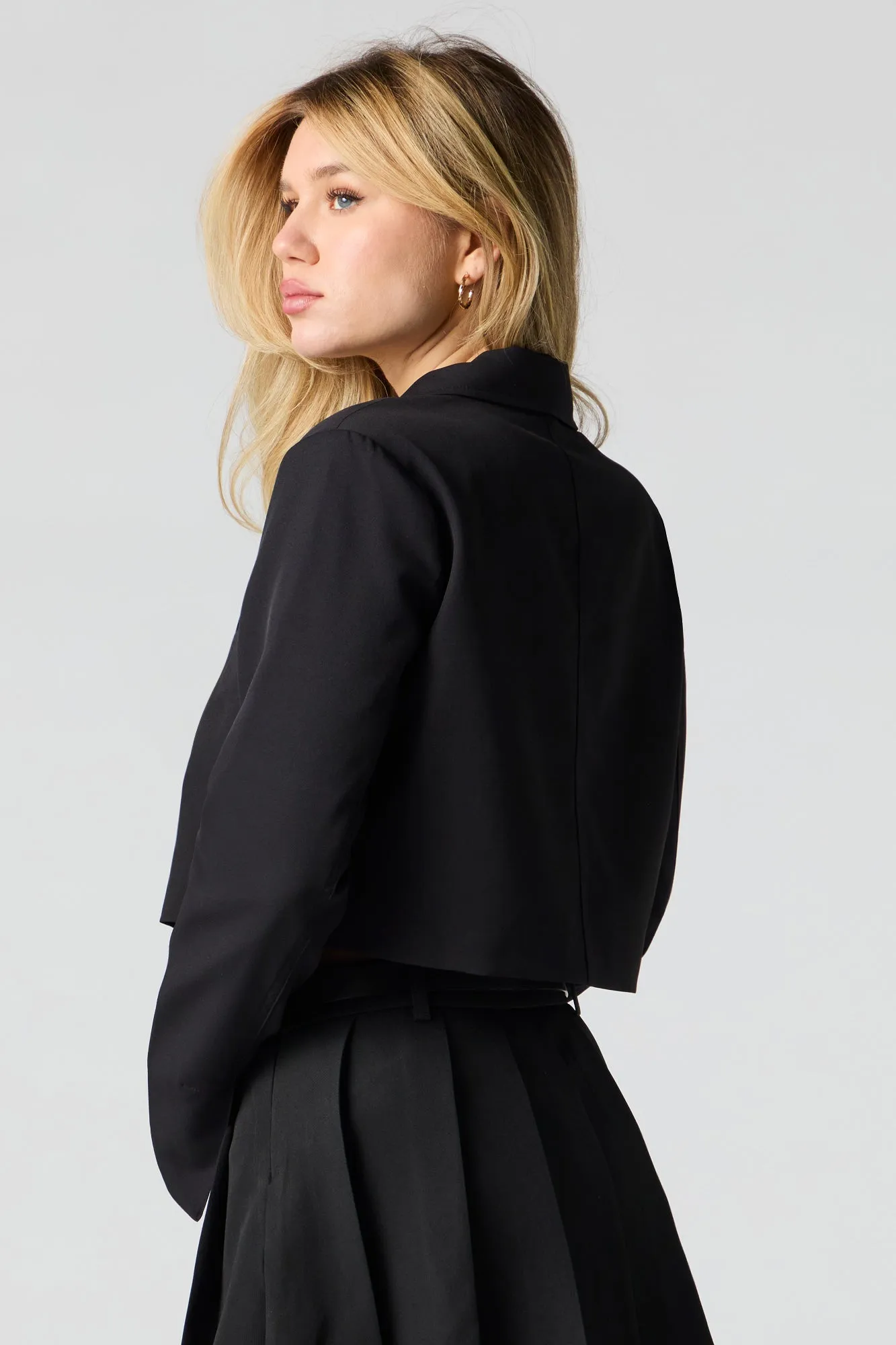 Cropped Blazer sold by Urban Planet product image thumbnail 2