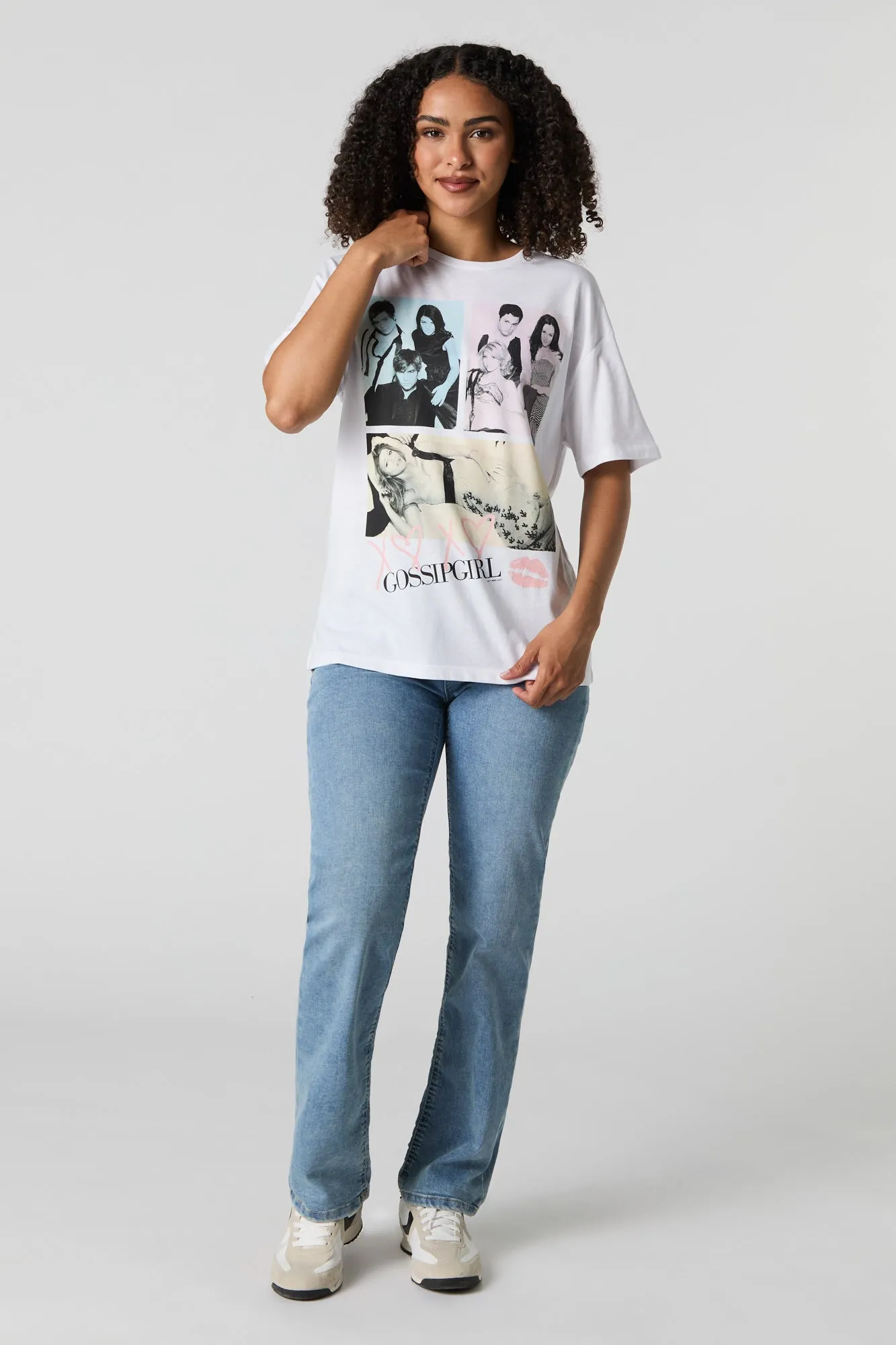 Gossip Girl Graphic Boyfriend T-Shirt sold by Urban Planet product image thumbnail 3