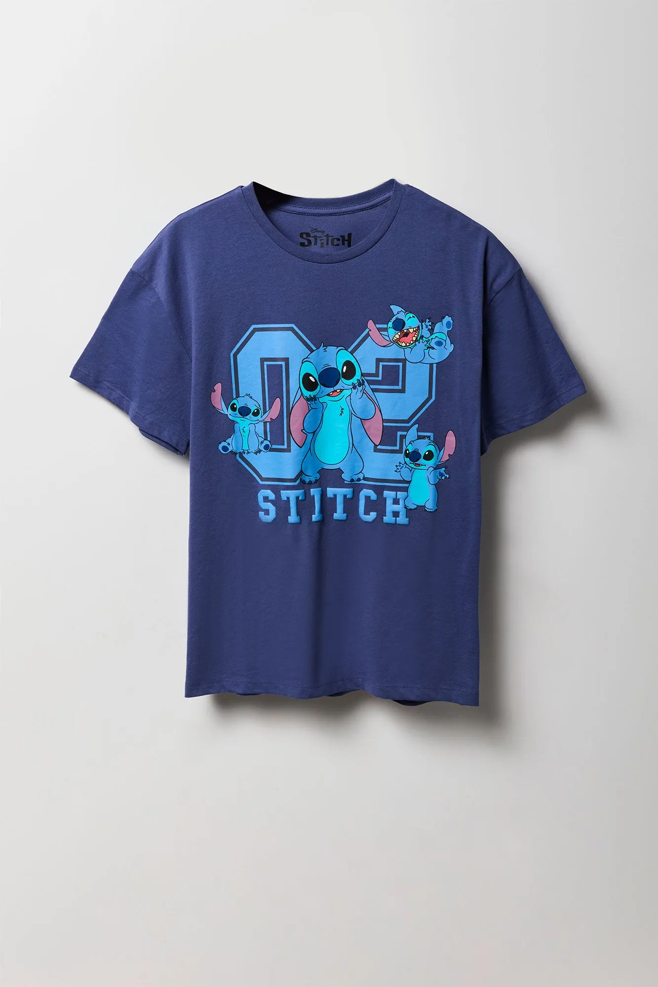 T-shirt coupe garçonne à imprimé Stitch 02 sold by Urban Planet product image thumbnail 4