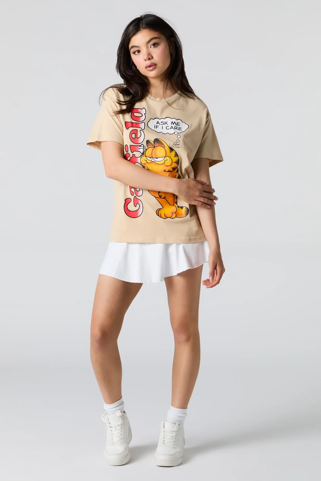 T-shirt coupe garçonne à imprimé Garfield sold by Urban Planet product image thumbnail 3