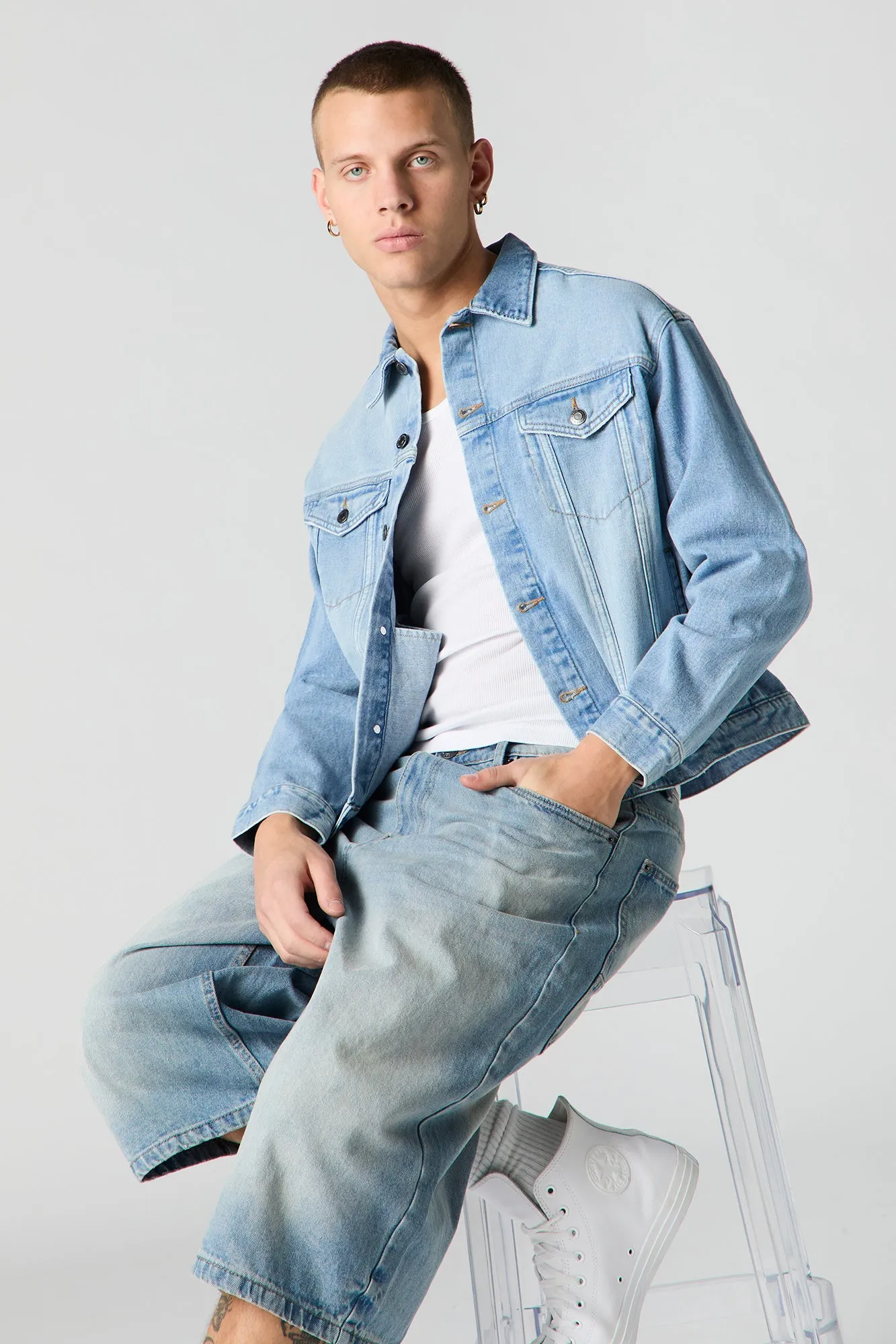 Blouson de camionneur en denim sold by Urban Planet product image thumbnail 4