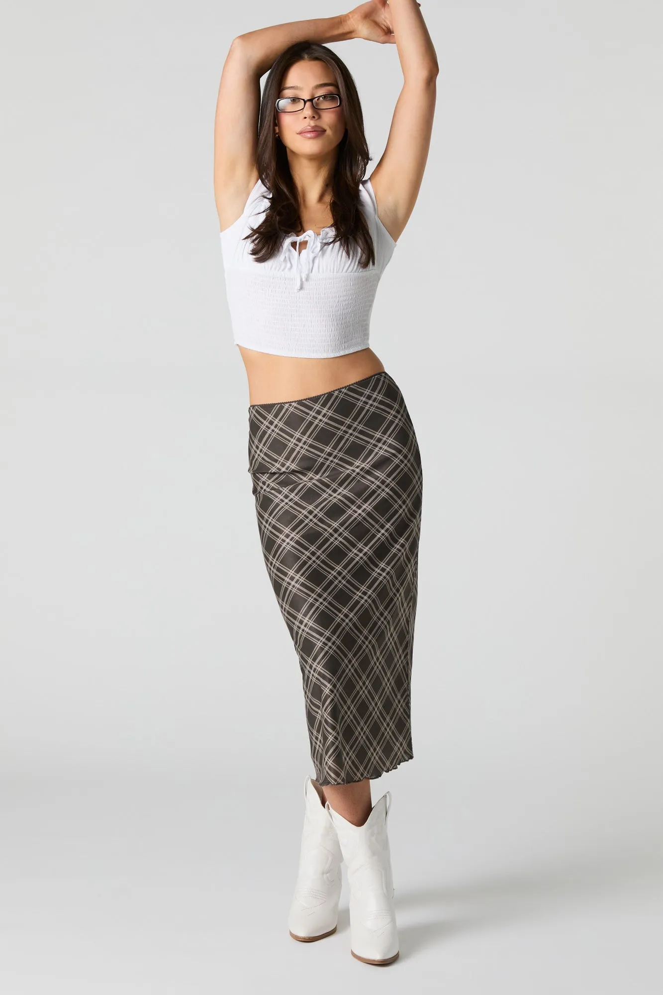 Jupe midi en filet à carreaux sold by Urban Planet