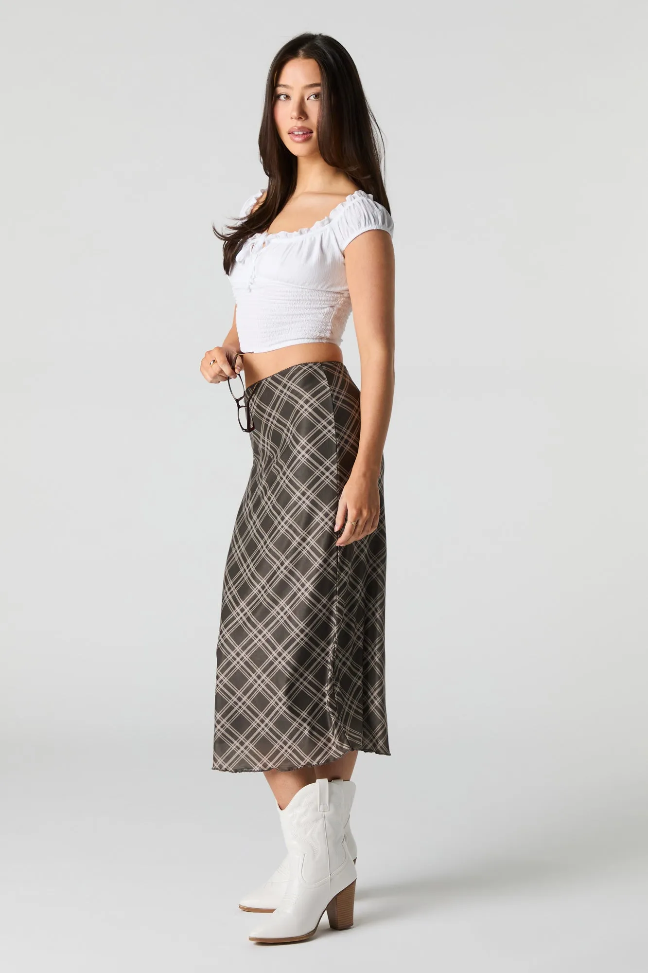 Jupe midi en filet à carreaux sold by Urban Planet product image thumbnail 2