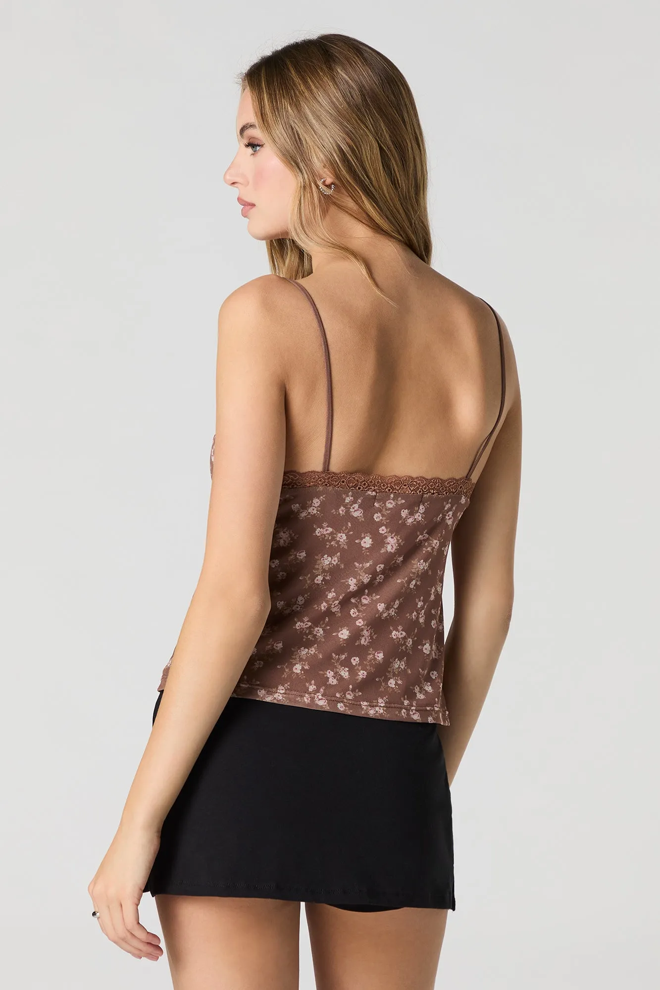 Camisole en filet fleuri avec liséré de dentelle sold by Urban Planet product image thumbnail 5