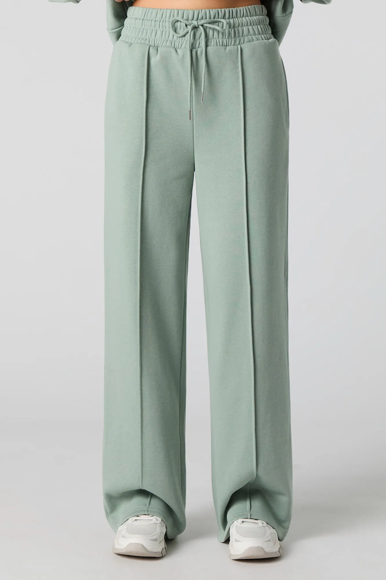 Pantalon en molleton à plis à jambe large sold by Urban Planet product image thumbnail 2