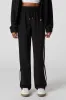 Pantalon Active avec rayures latérales et taille coulissante sold by Urban Planet
