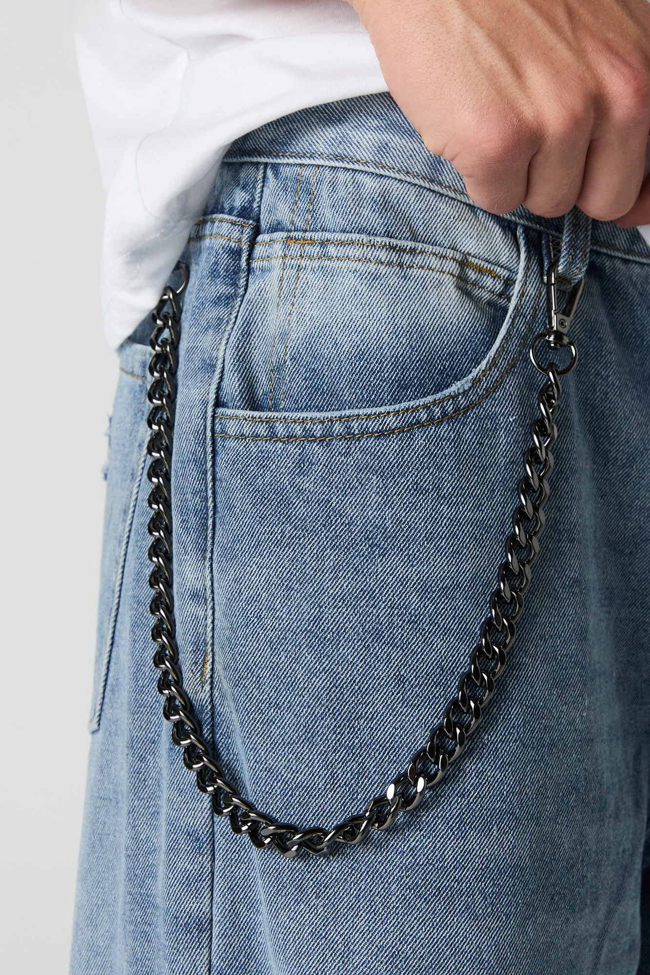 Distressed Baggy Jean with Chain sold by Urban Planet product image thumbnail 4